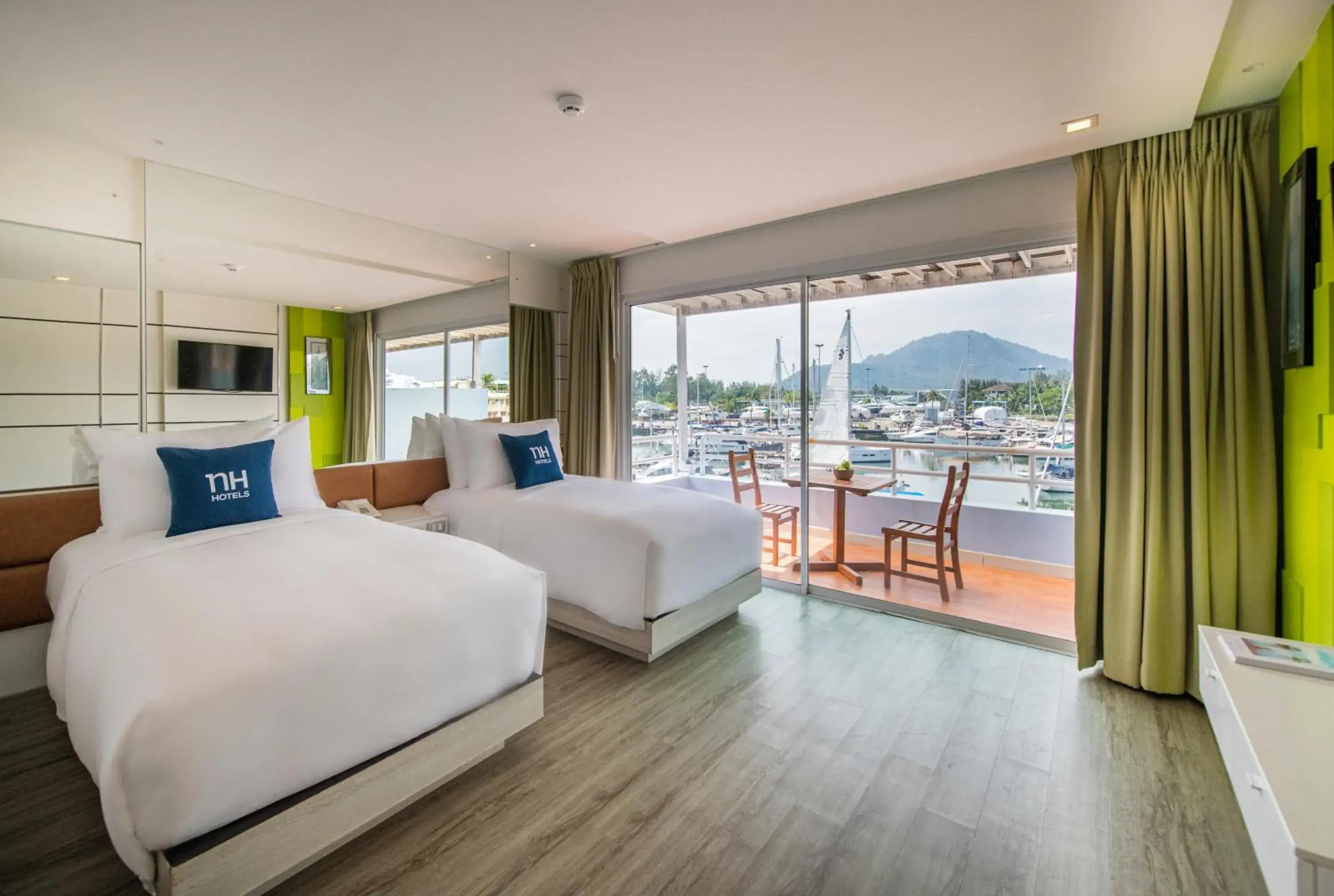 Marina Grand Room in NH Boat Lagoon Phuket Resort Marina Grand Room in NH Boat Lagoon Phuket Resort