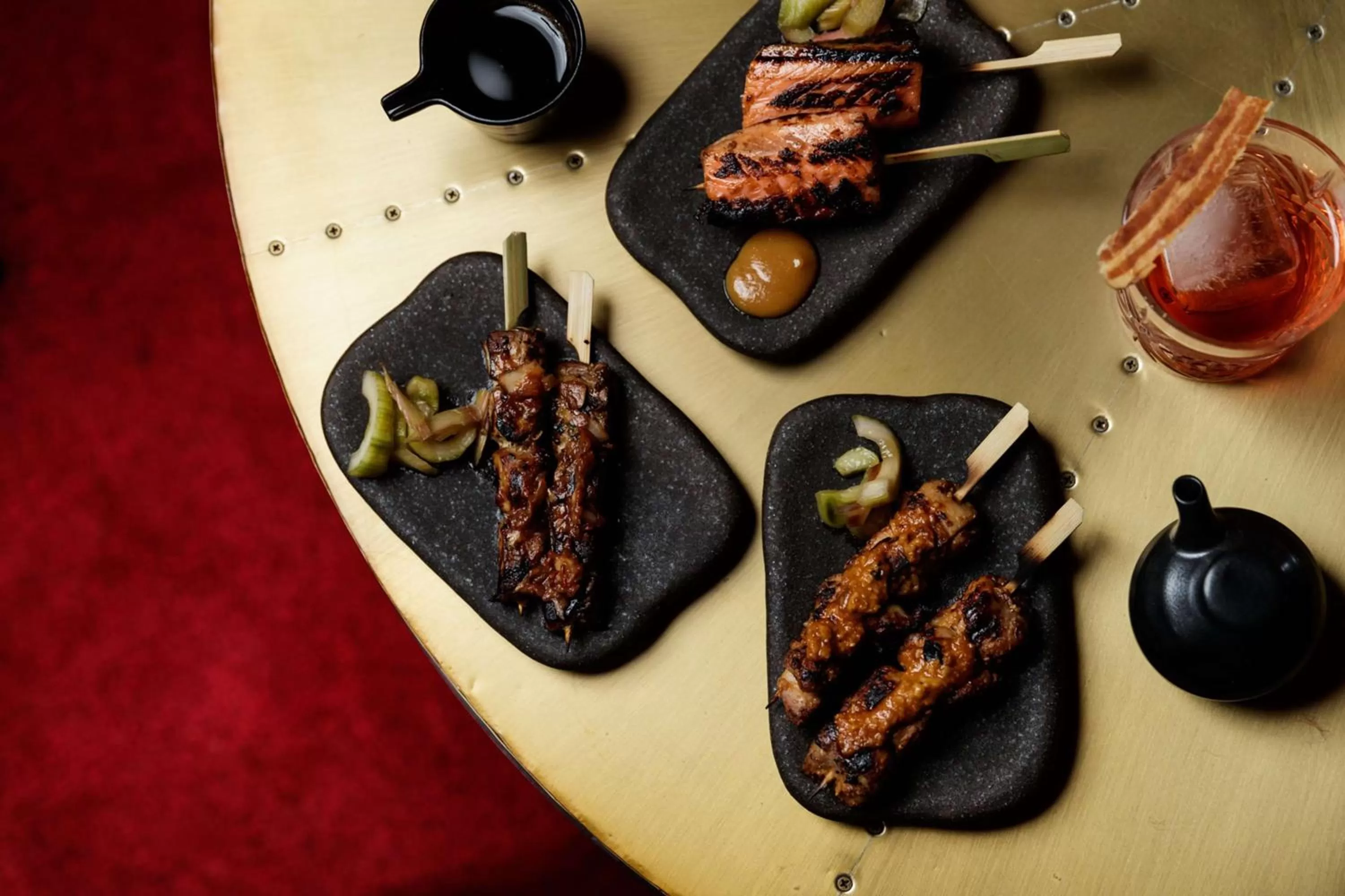 Restaurant/places to eat in QT Wellington