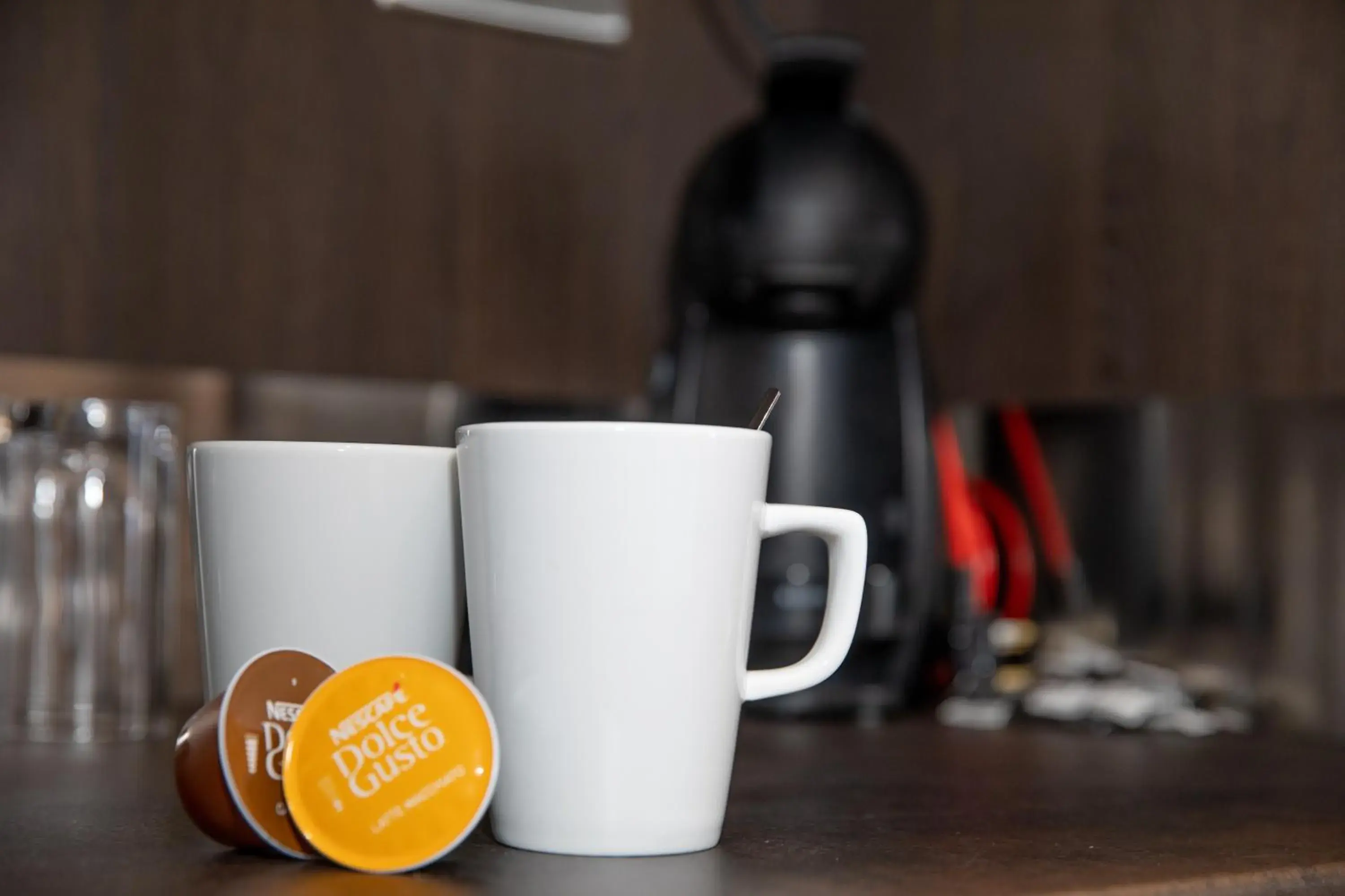 Coffee/tea facilities in Grainger Apartments