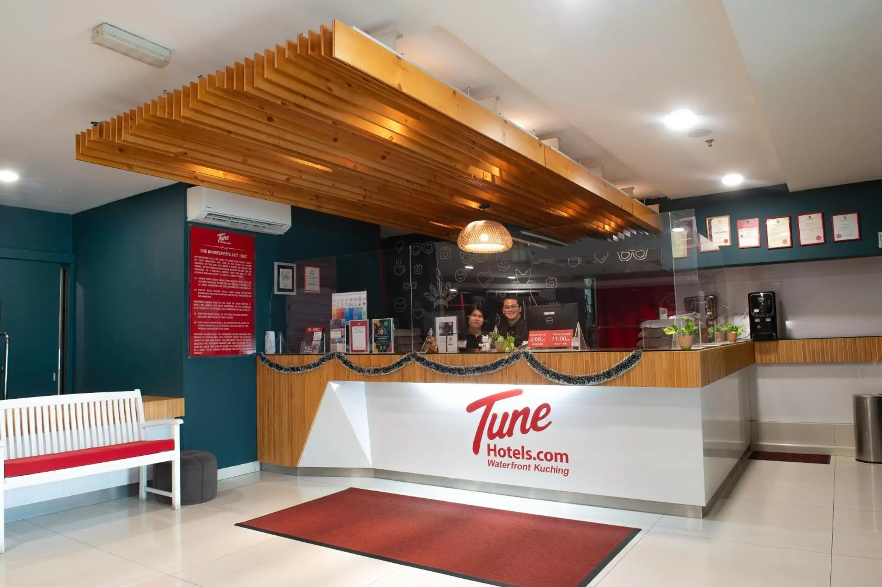 Lobby or reception in Tune Hotel - Waterfront Kuching