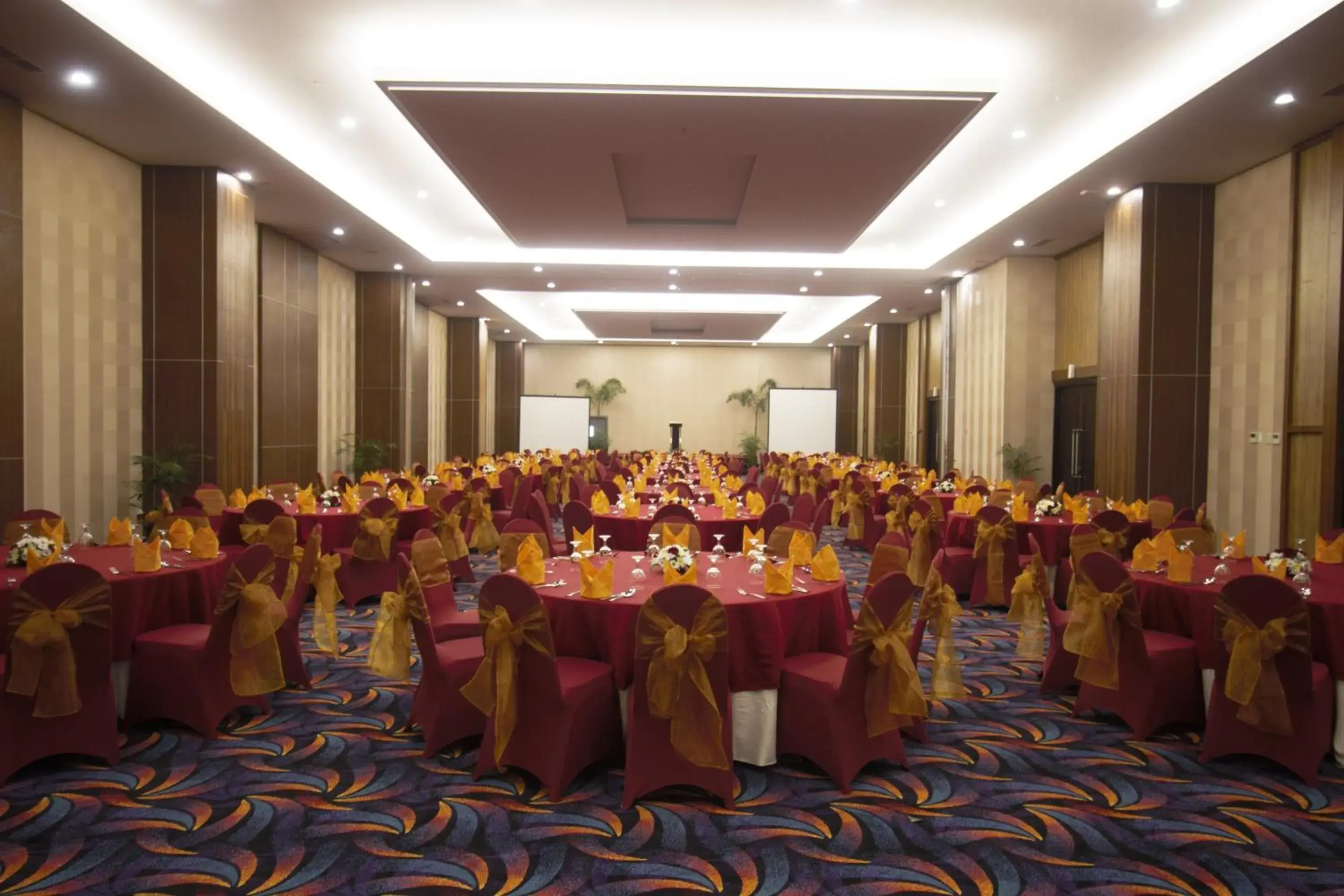 Meeting/conference room, Banquet Facilities in Tara Hotel Yogyakarta