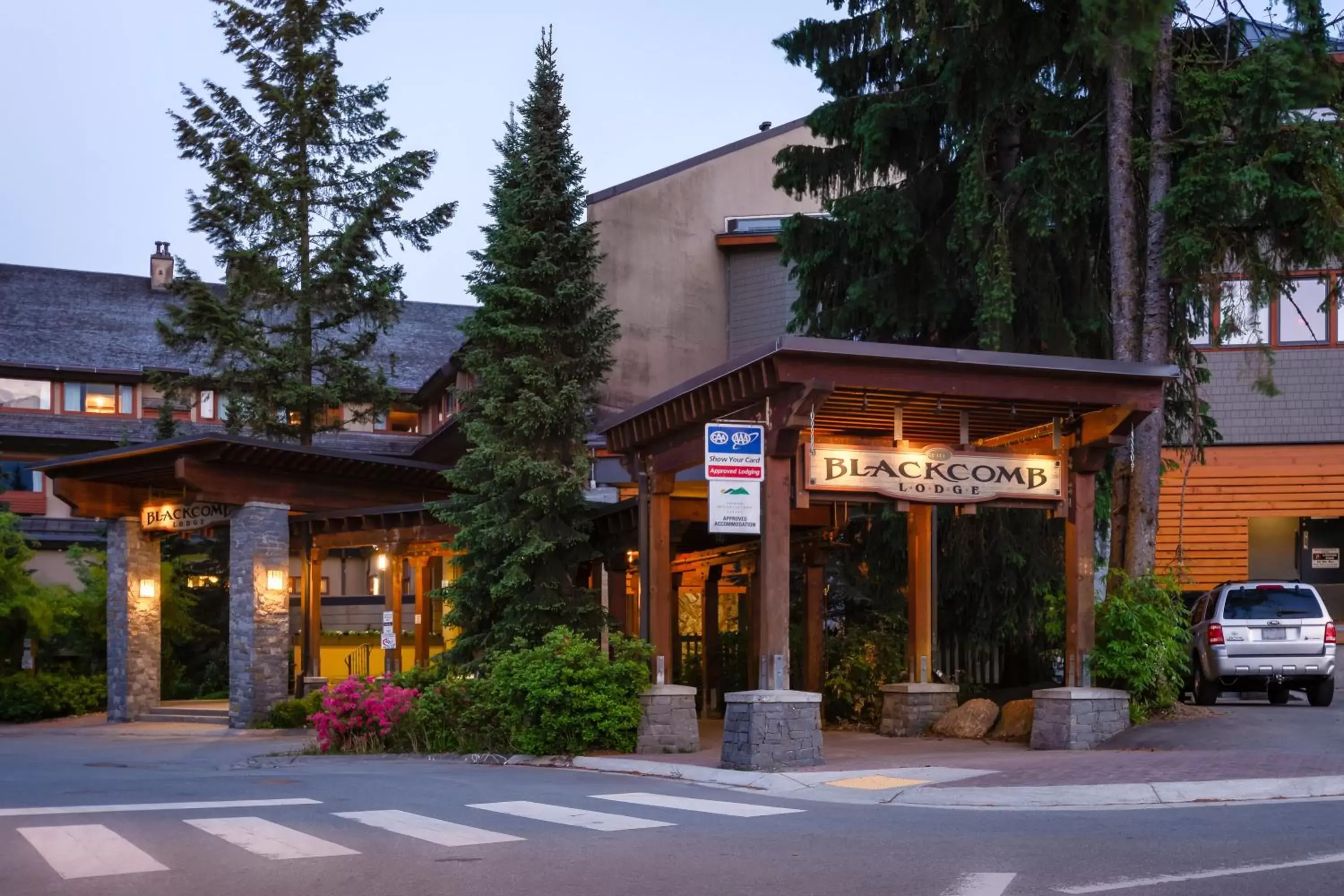 Property building in Blackcomb Lodge