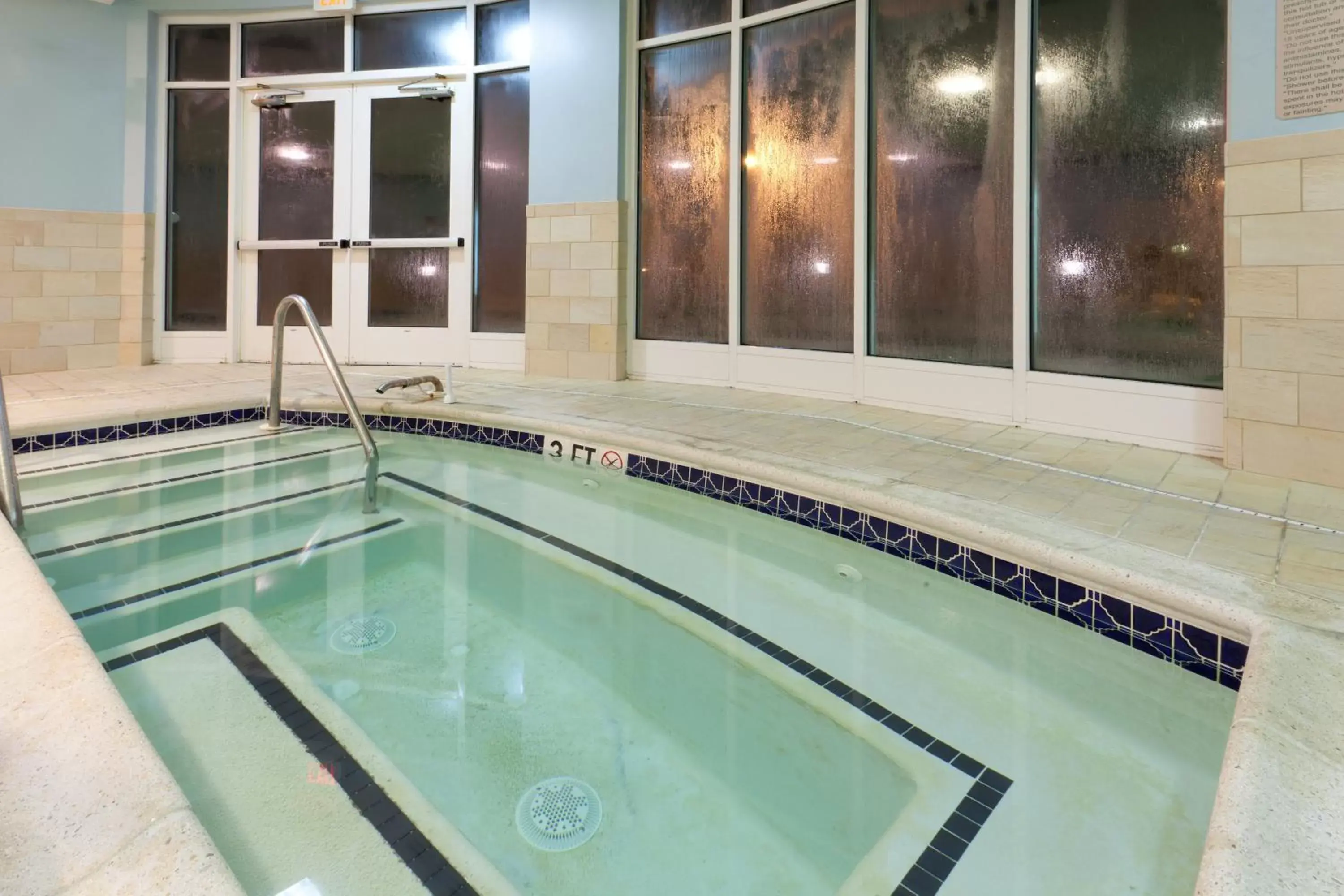 Swimming Pool in Holiday Inn Manahawkin/Long Beach Island, an IHG Hotel