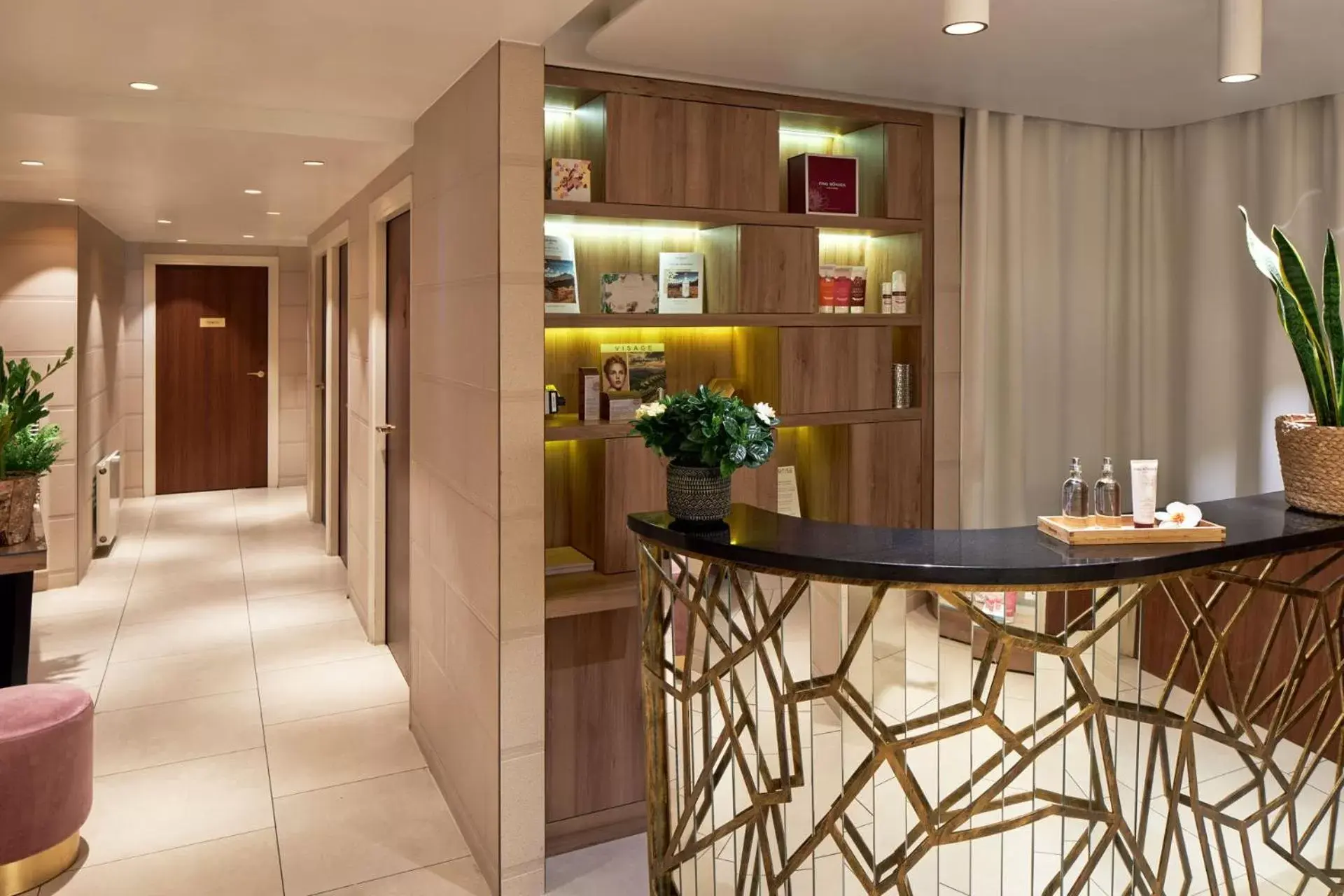 Spa and wellness centre/facilities, Lobby/Reception in Maison Albar Hotels Le Pont-Neuf