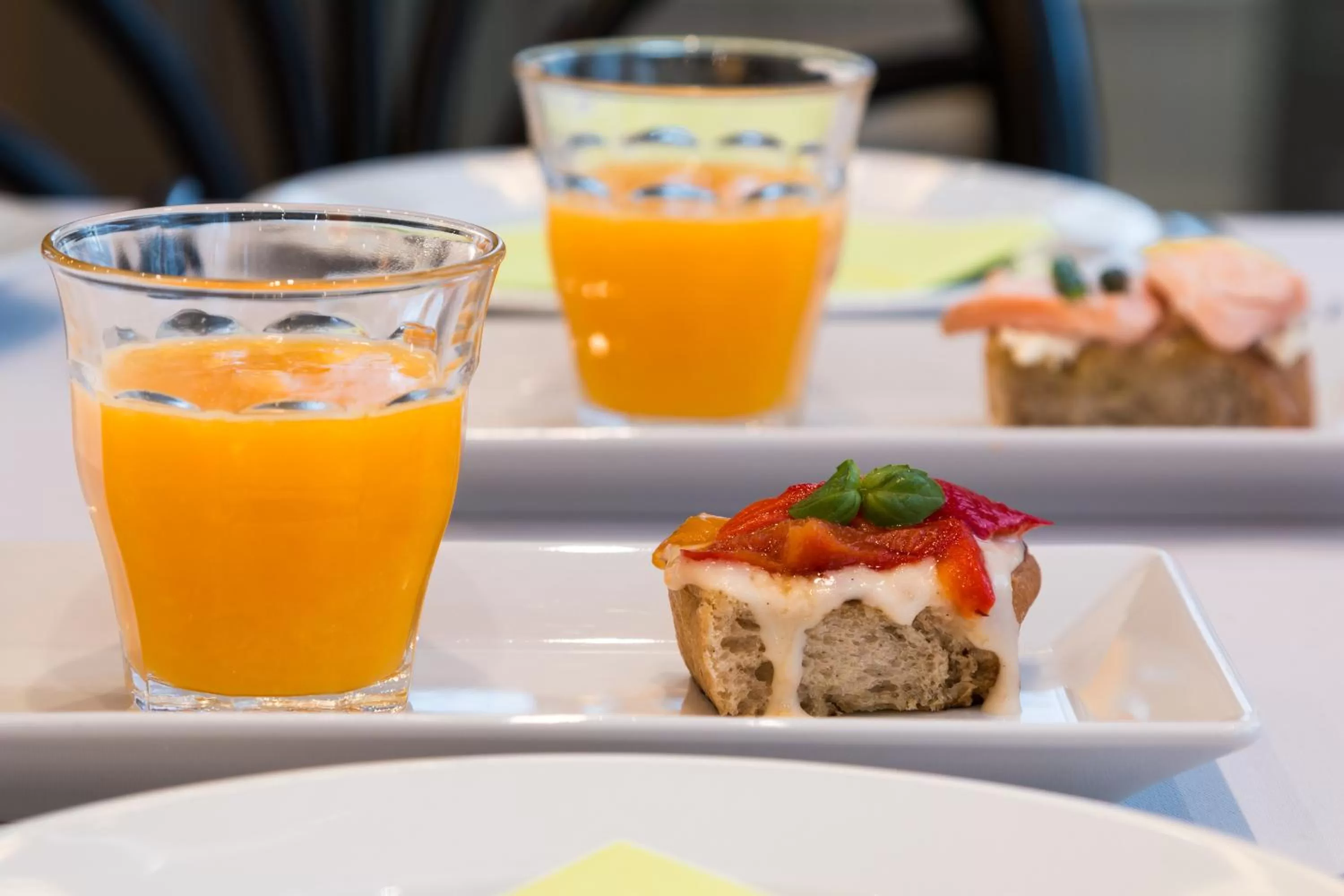 Buffet breakfast in Historik Hotel Garni Christinenhof