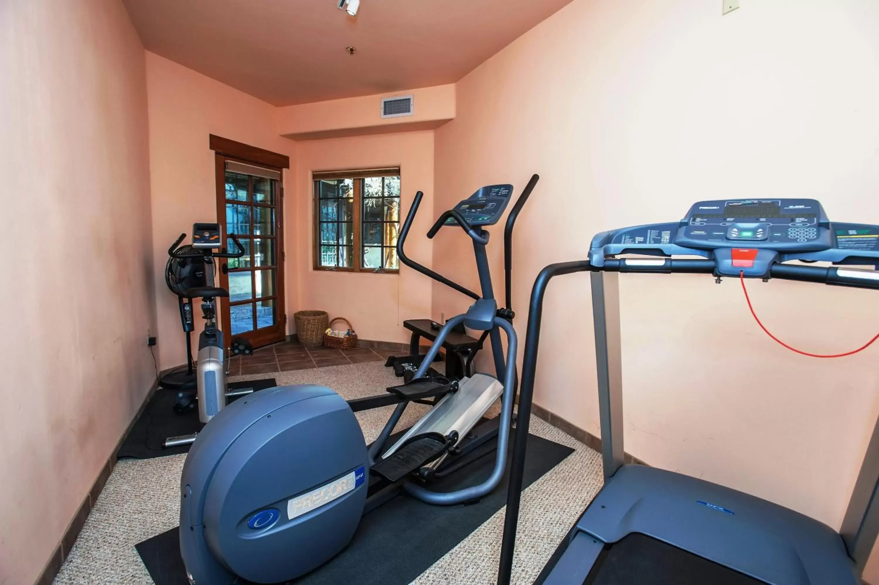 Fitness centre/facilities, Fitness Center/Facilities in Inn on La Loma Plaza