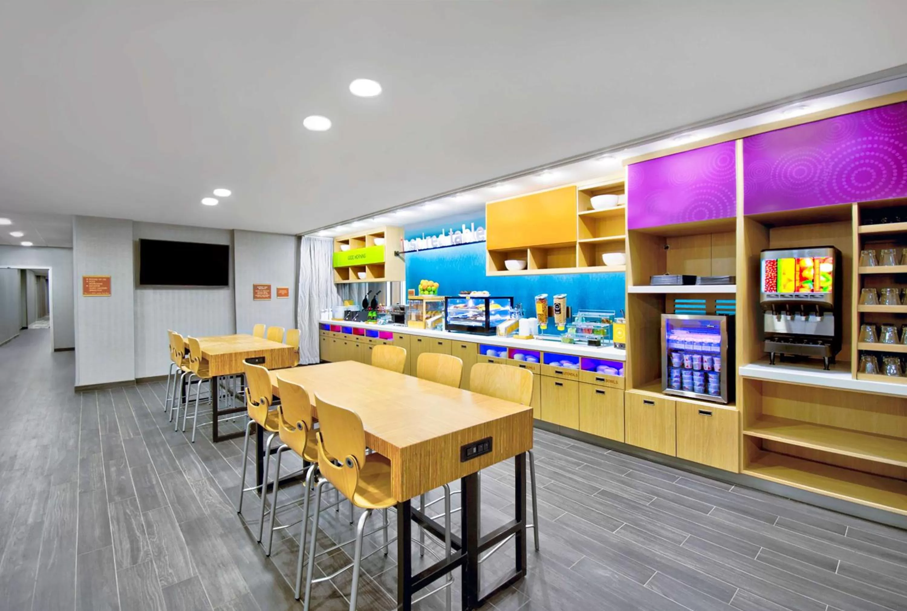 Breakfast in Home2 Suites By Hilton Whitestown - Indianapolis Northwest