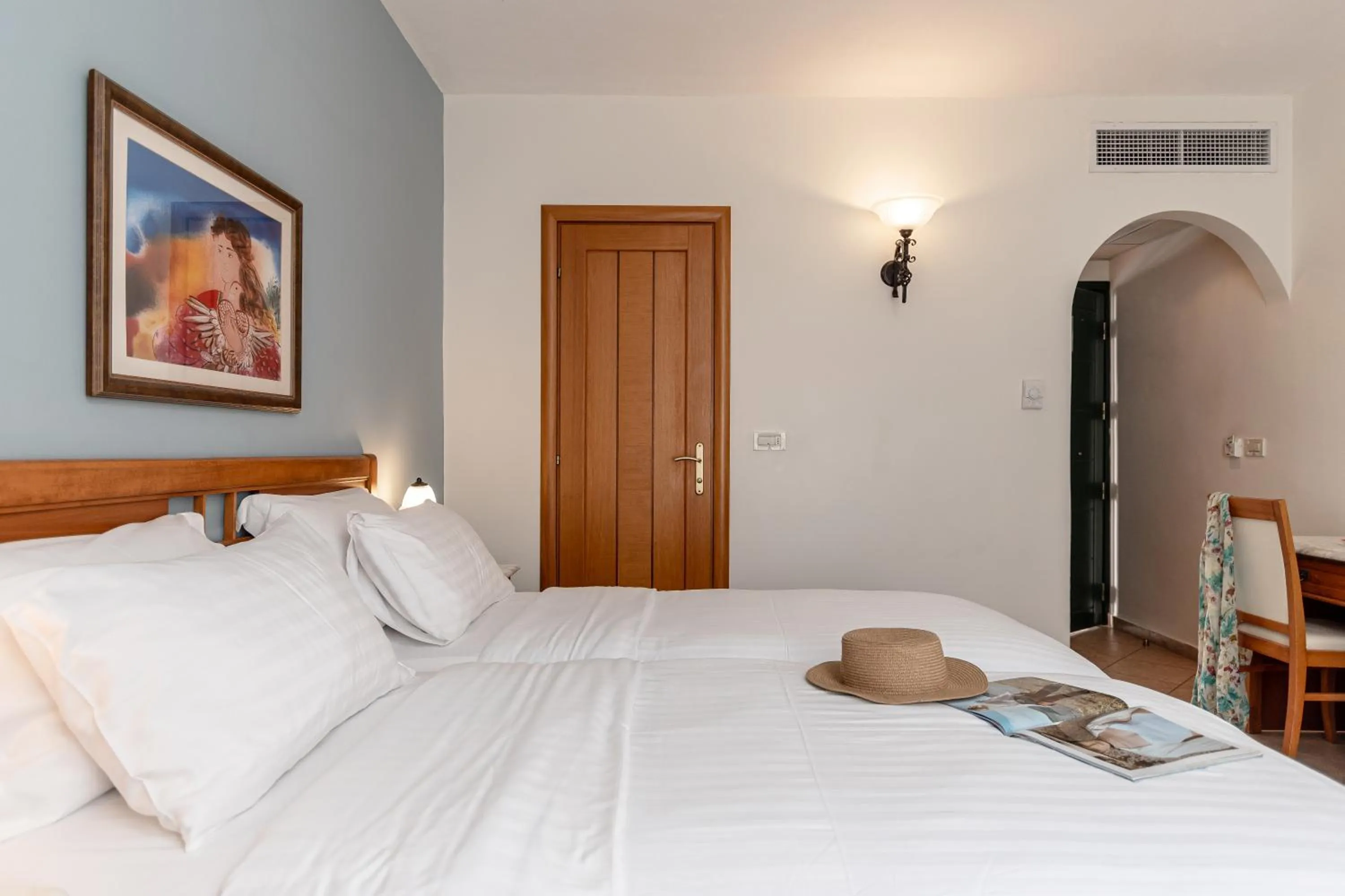 Bedroom in Naxos Resort Beach Hotel