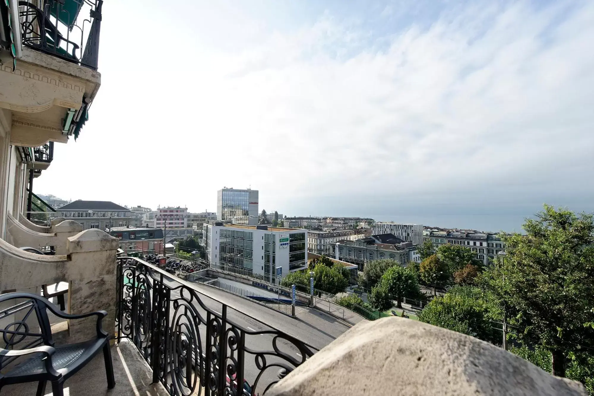 Balcony/Terrace in Hôtel de la Paix Lausanne