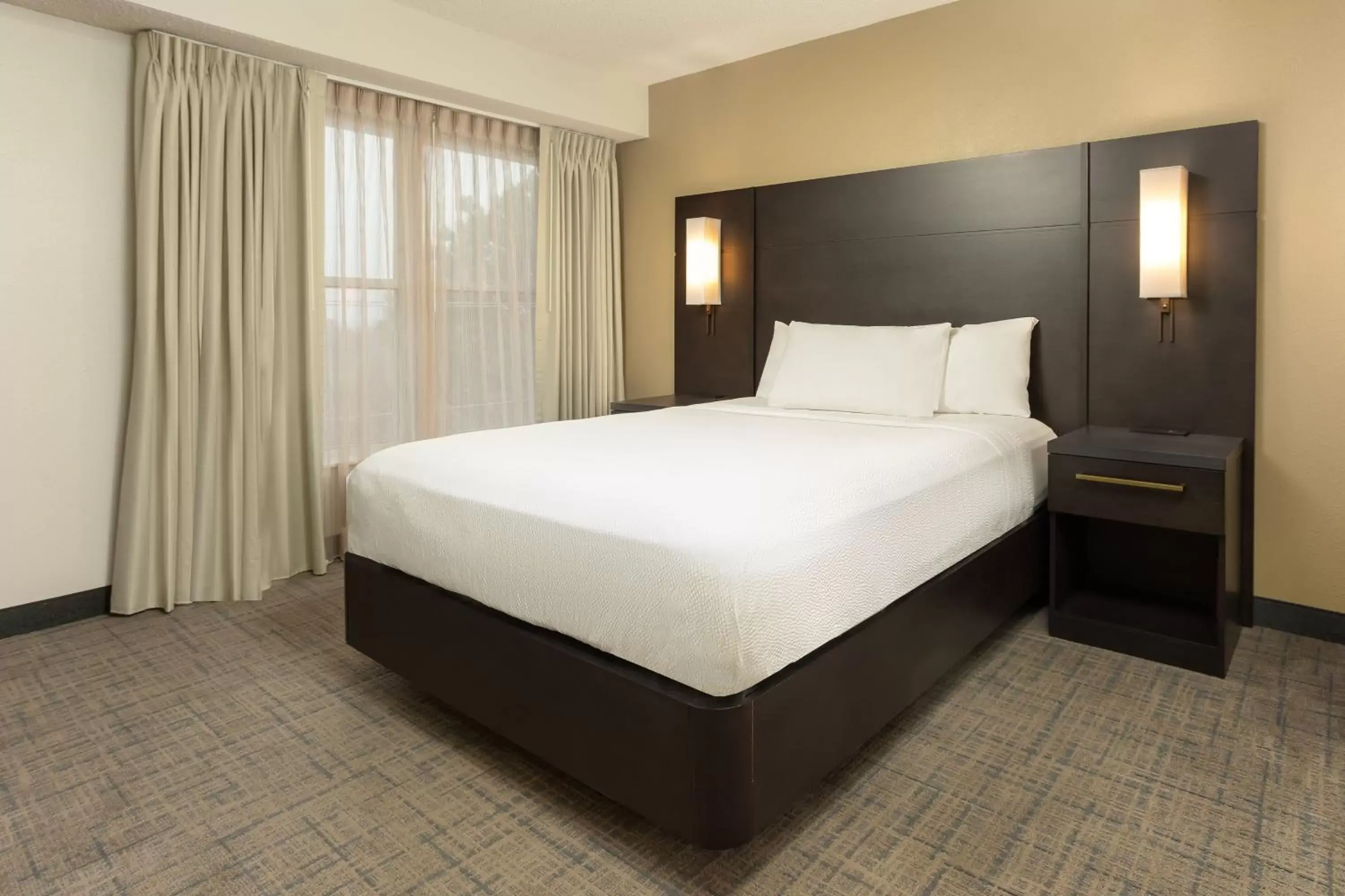 Bedroom, Bed in Residence Inn by Marriott North Little Rock