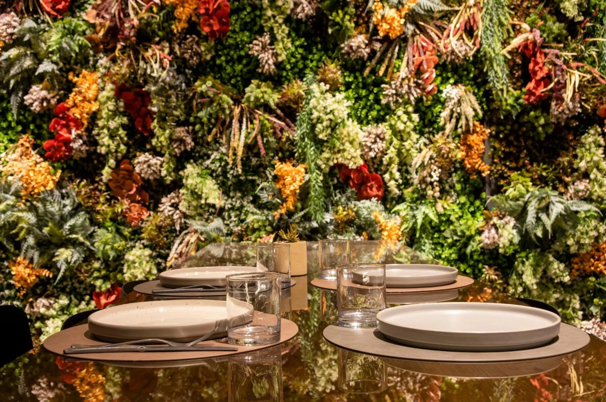 Restaurant/places to eat in voco Guadalajara Neruda by IHG