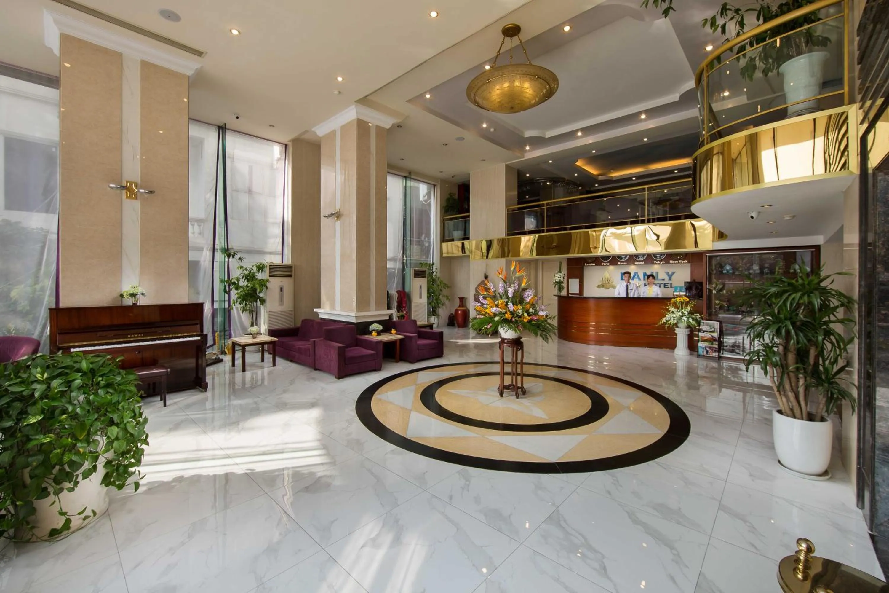 Lobby or reception in Danly Hotel