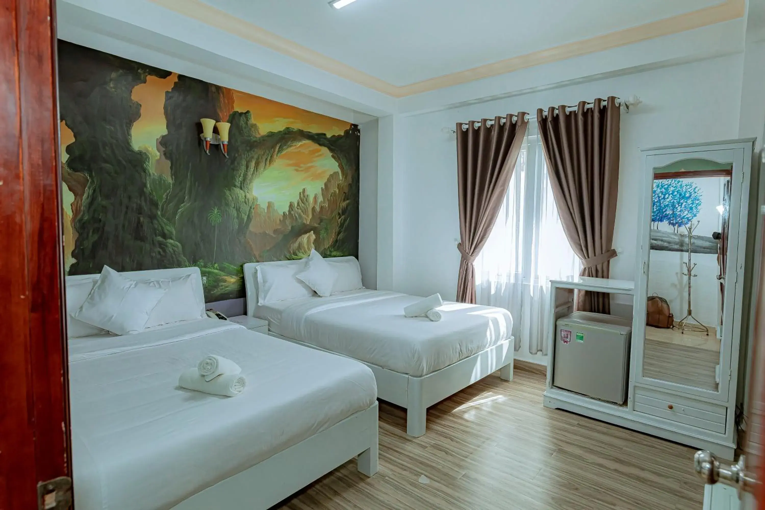 Bedroom in Ken's Backpackers Hotel Bedroom in Ken's Backpackers Hotel