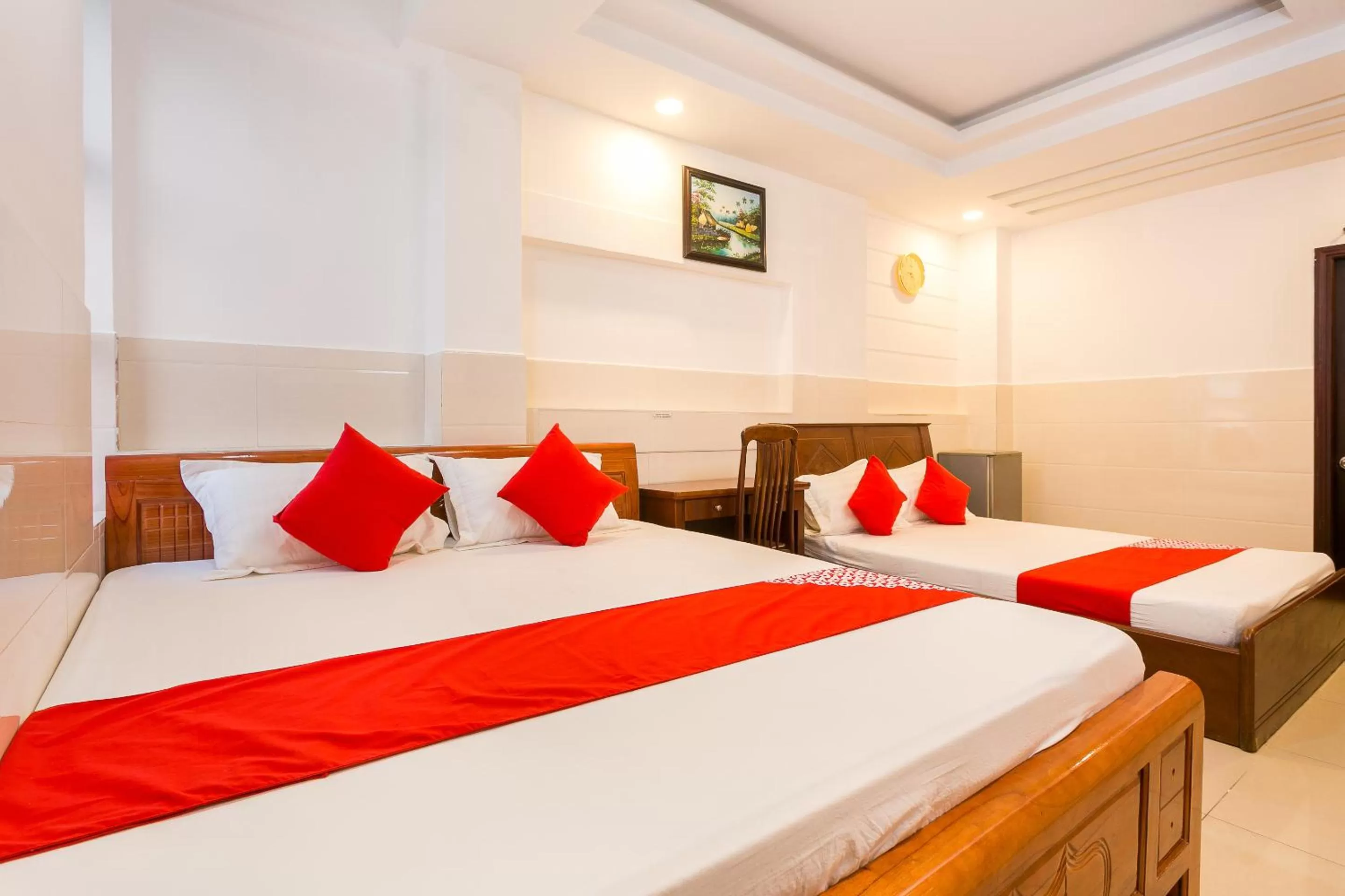 Bedroom, Bed in Song Xanh Hotel near SECC - FV