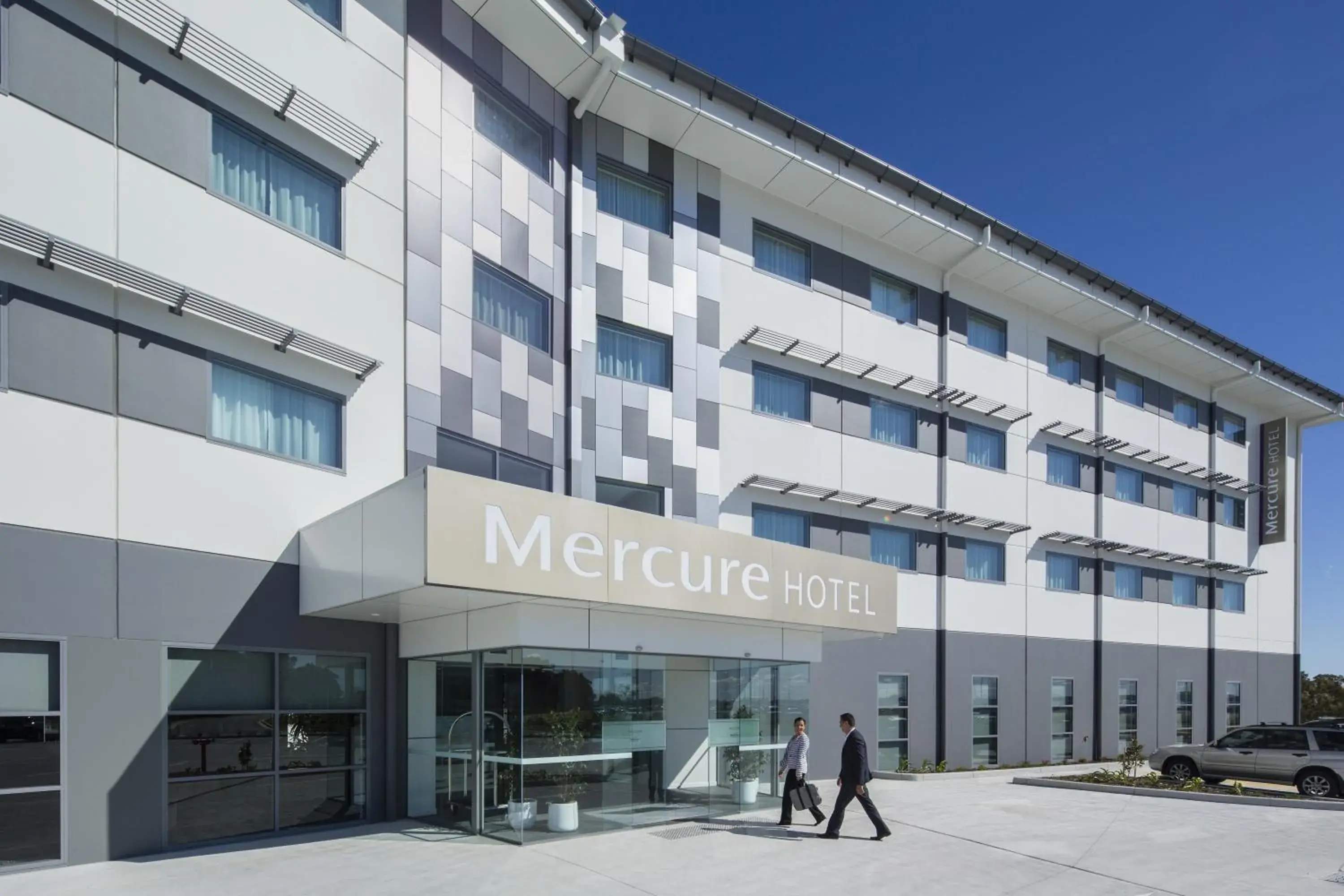 Facade/entrance, Property Building in Mercure Newcastle Airport