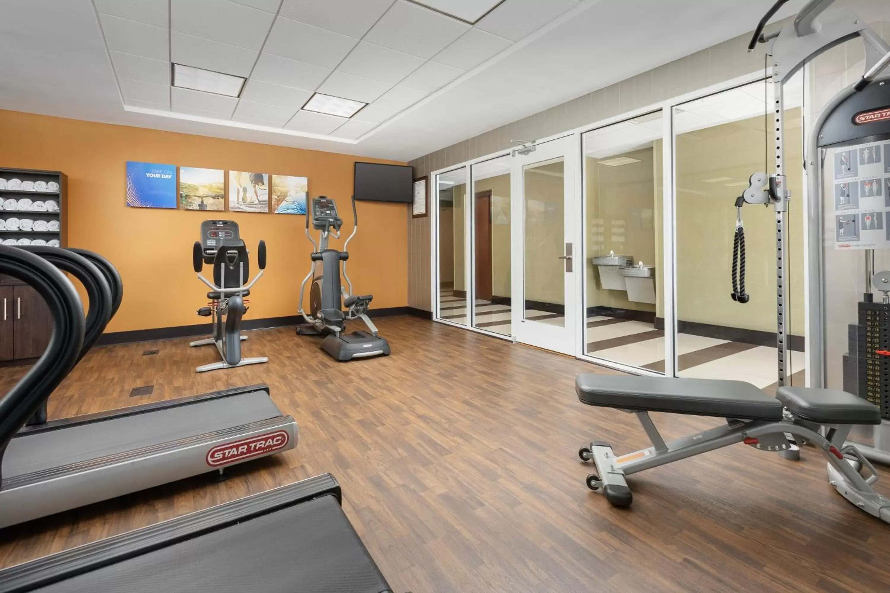 Fitness centre/facilities in Comfort Suites Lake City Fitness centre/facilities in Comfort Suites Lake City