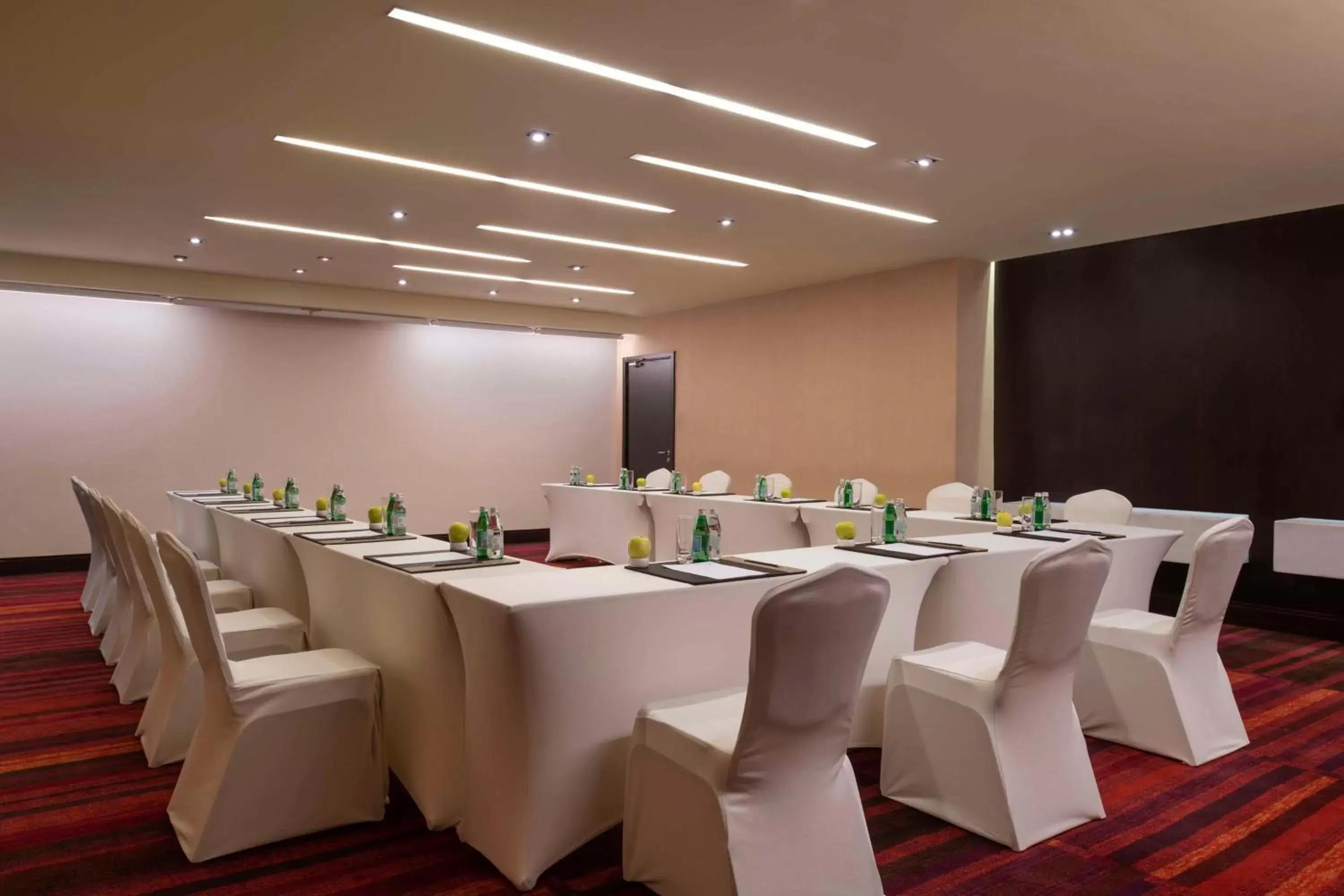 Meeting/conference room in Kempinski Hotel Gold Coast City