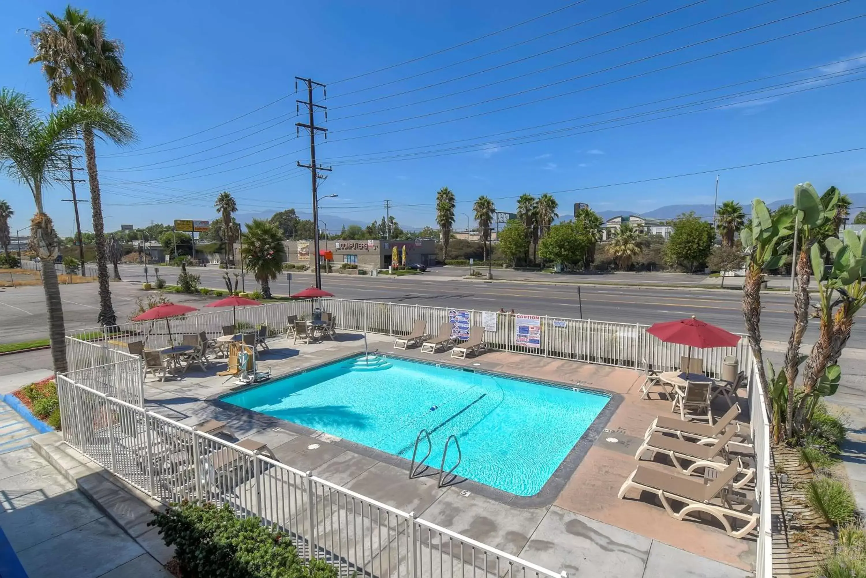 Day, Swimming Pool in Motel 6-San Bernardino, CA - South