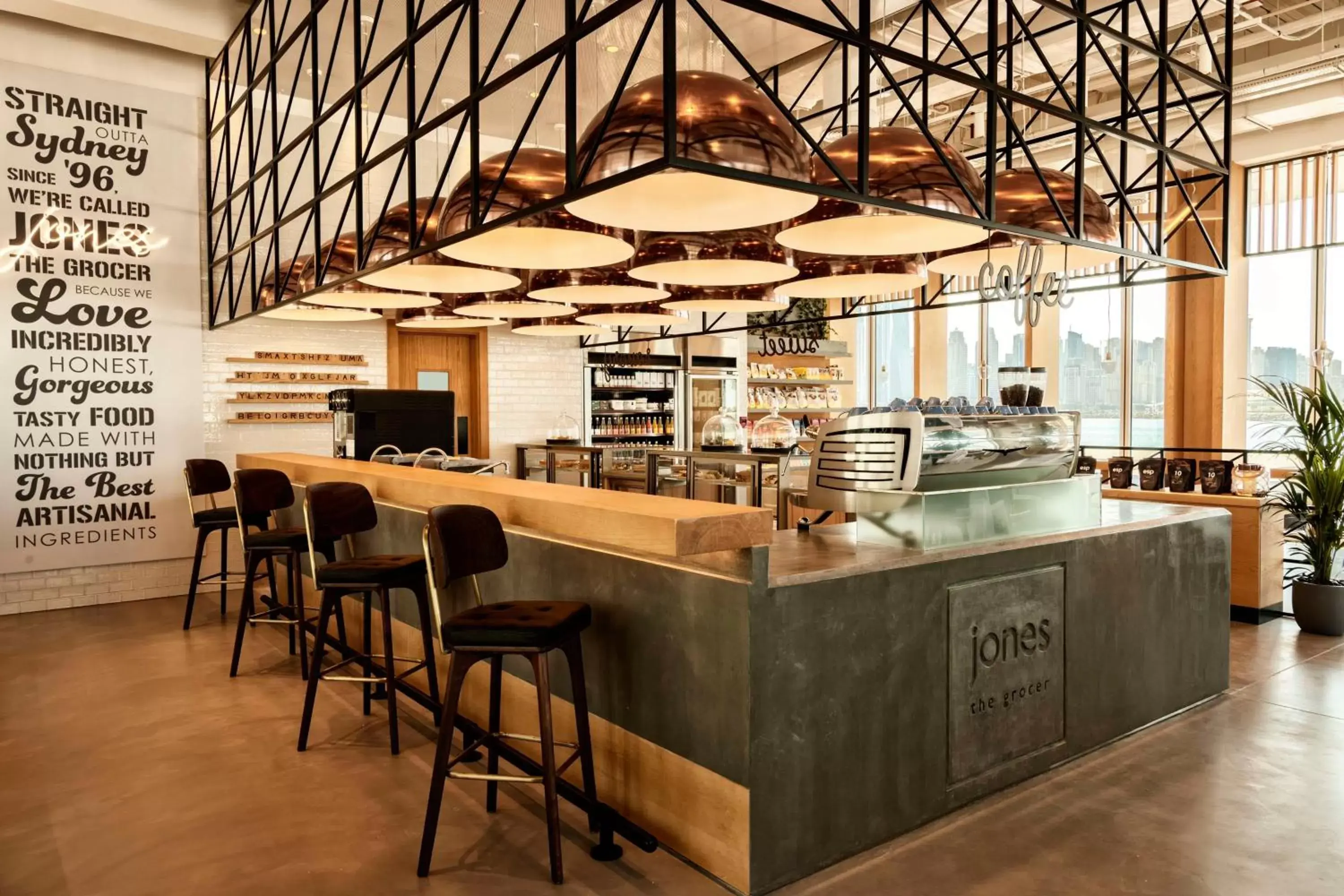 Restaurant/places to eat, Lounge/Bar in Hilton Dubai Palm Jumeirah