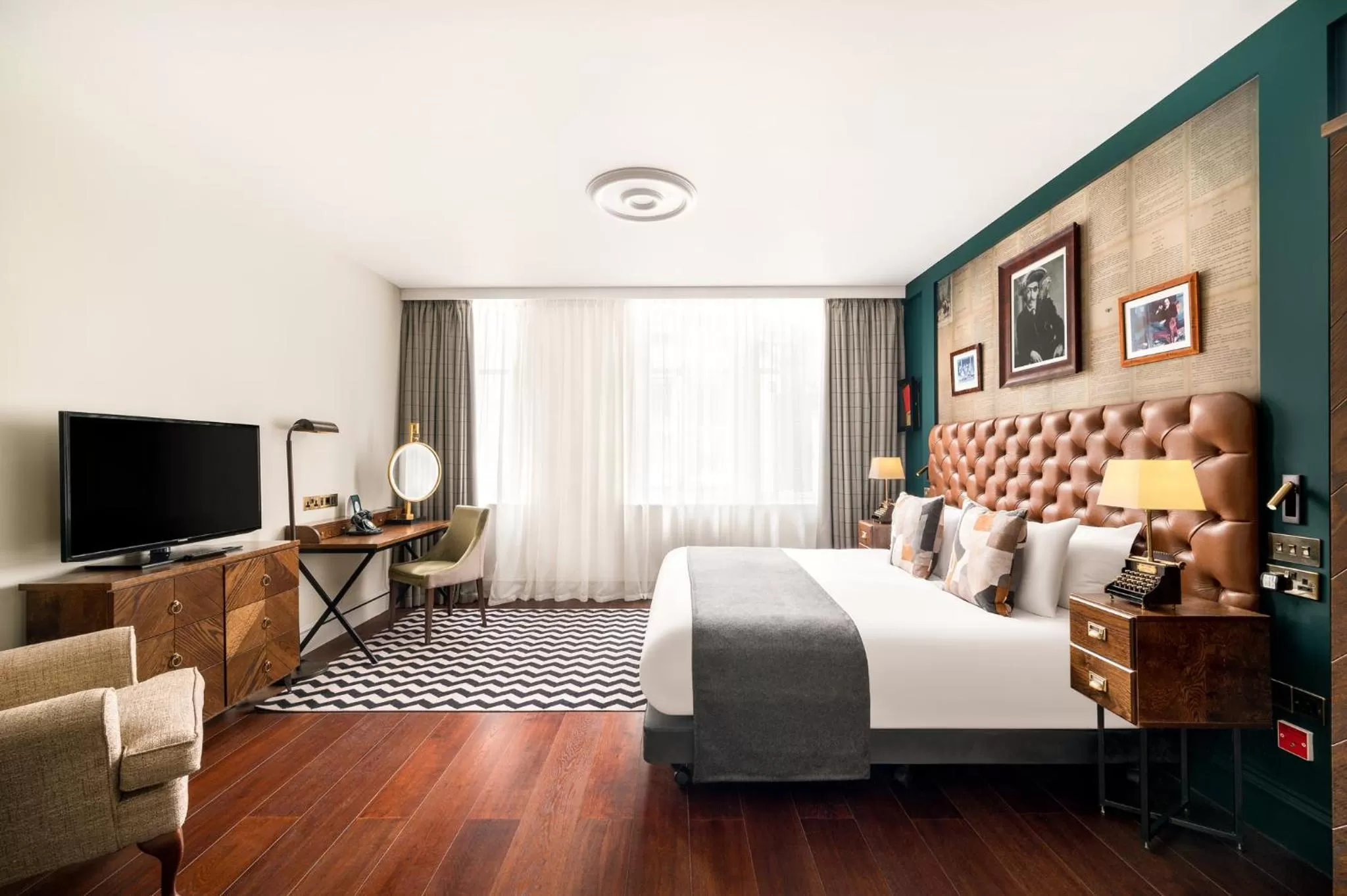 Photo of the whole room, Bed in Hotel Indigo - Edinburgh - Princes Street by IHG