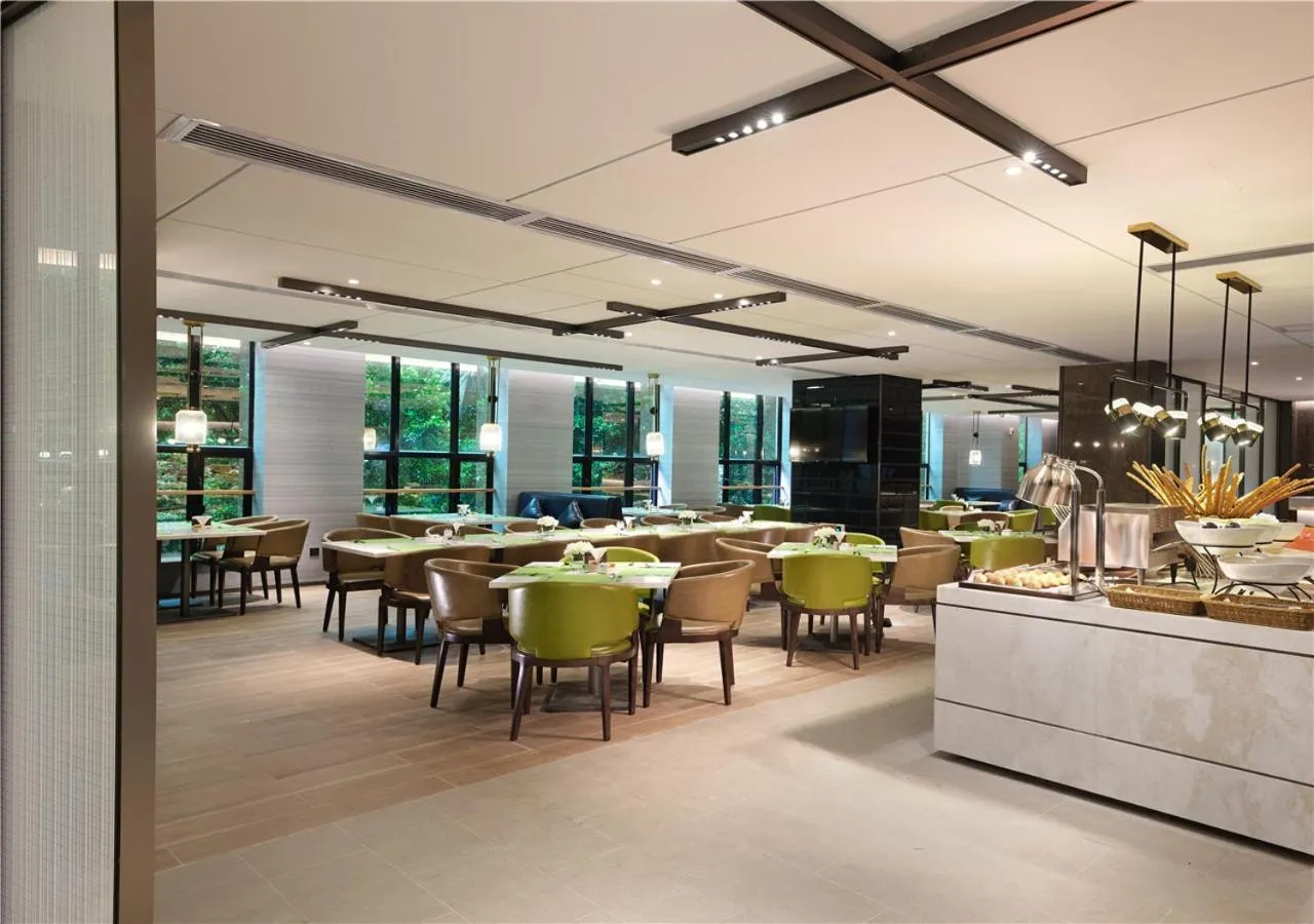 Restaurant/places to eat in Hampton by Hilton Guangzhou Tianhe Sports Center