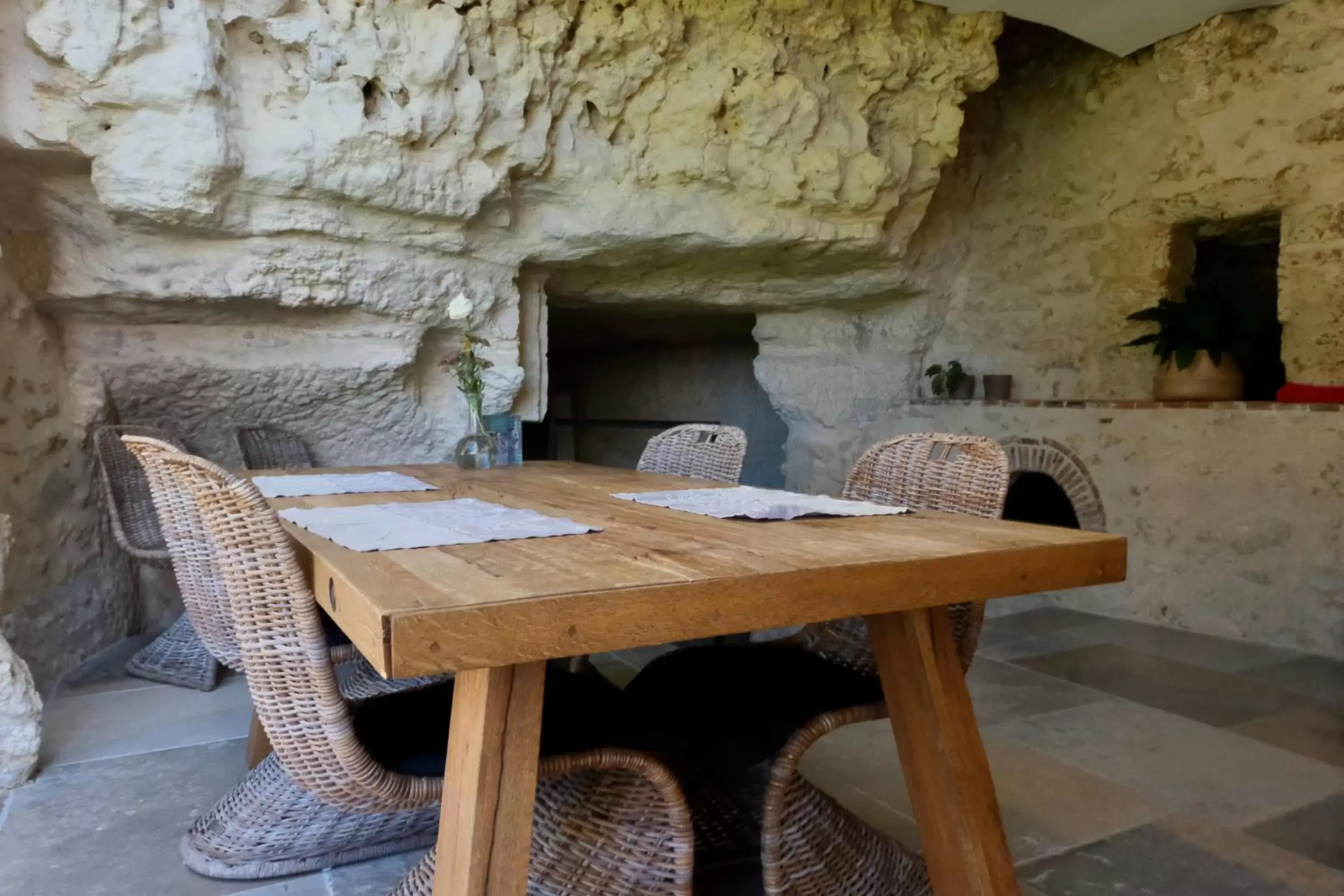 kitchen, Dining Area in Château de Nazelles Amboise