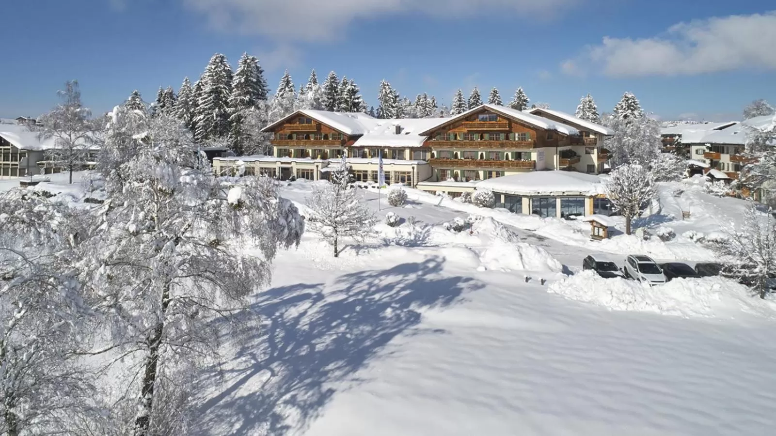 Facade/entrance in Parkhotel am Soier See