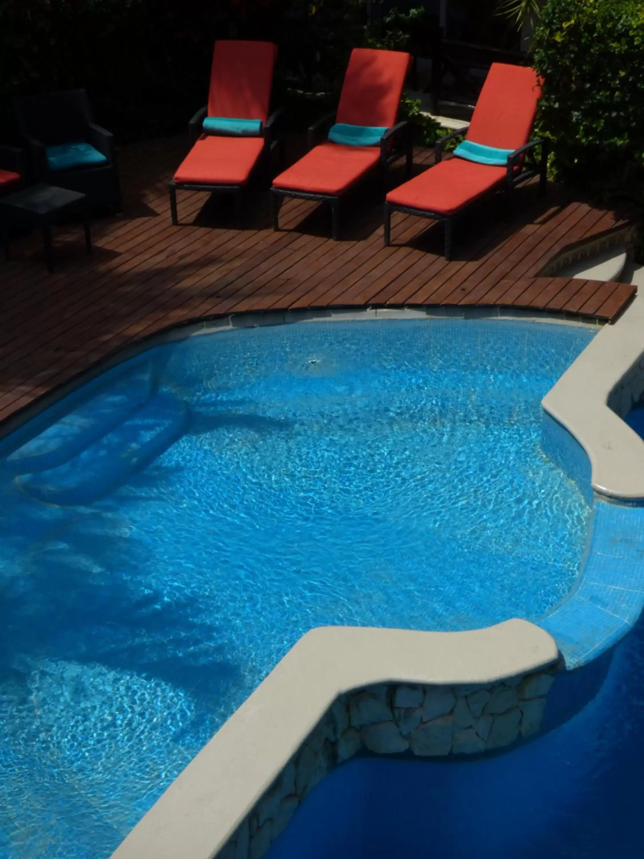Property building, Swimming Pool in Hotel Riviera Del Sol