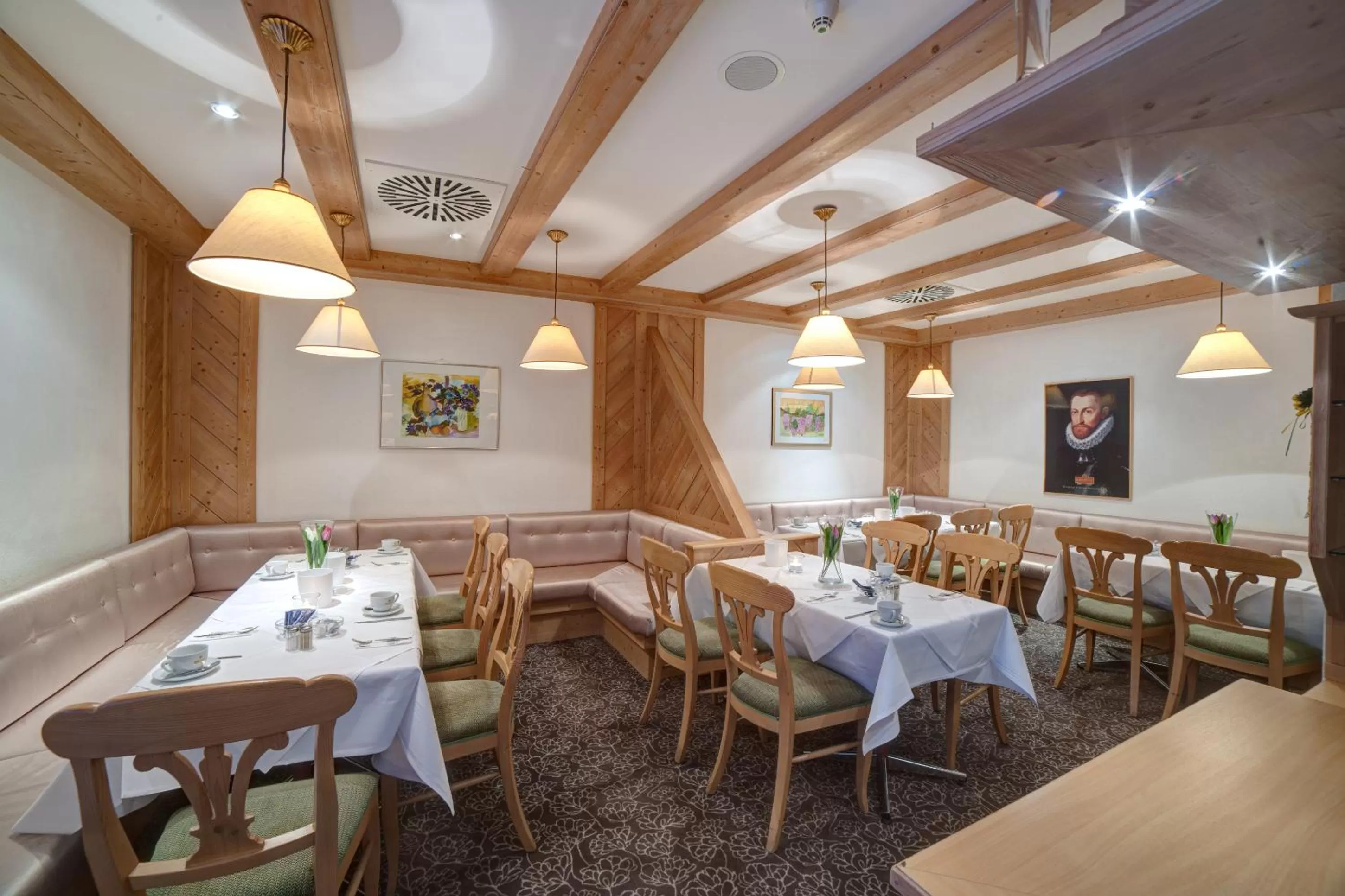 Restaurant/places to eat in Van der Valk Landhotel Spornitz