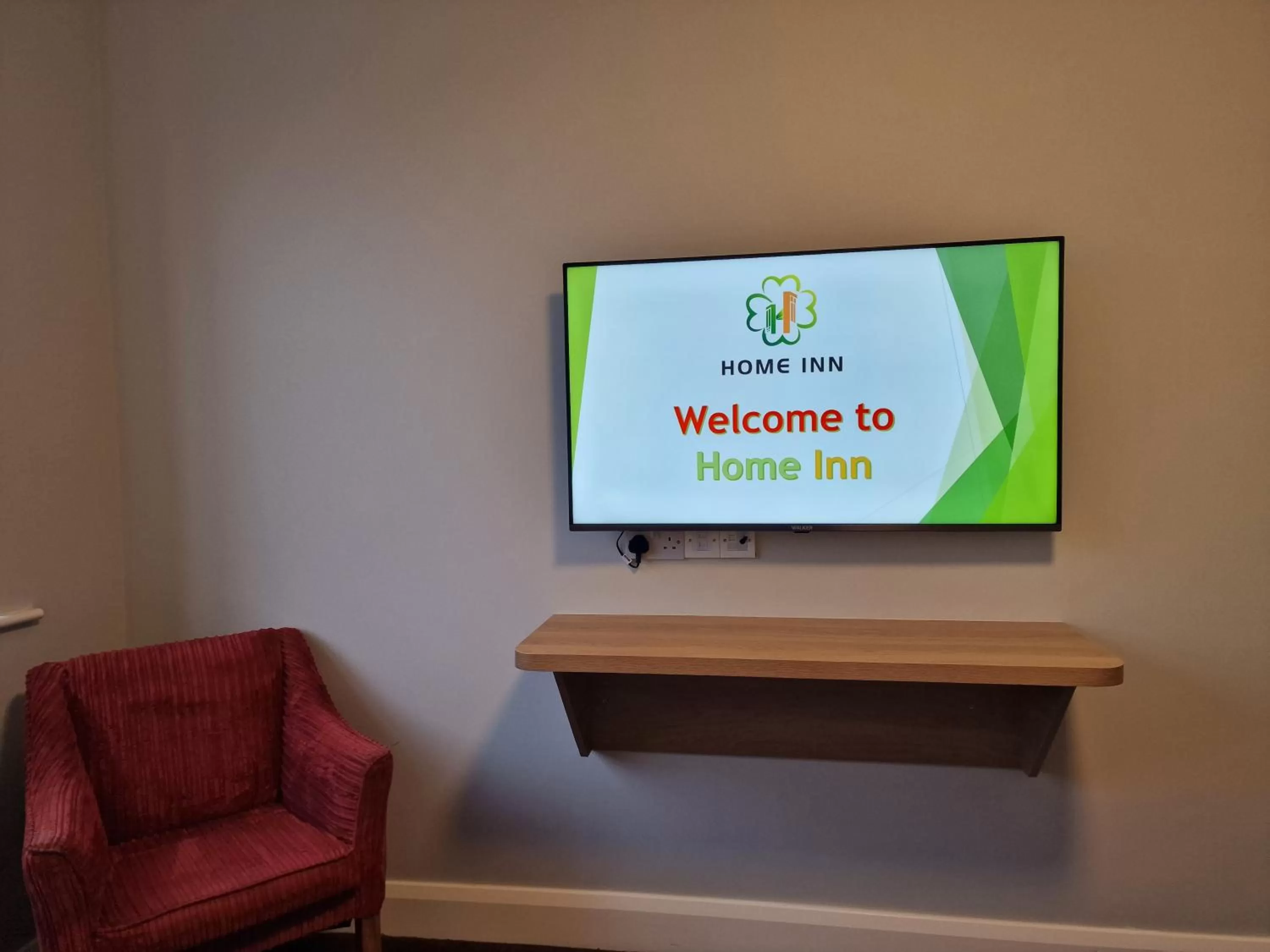 TV/Entertainment Center in Home Inn