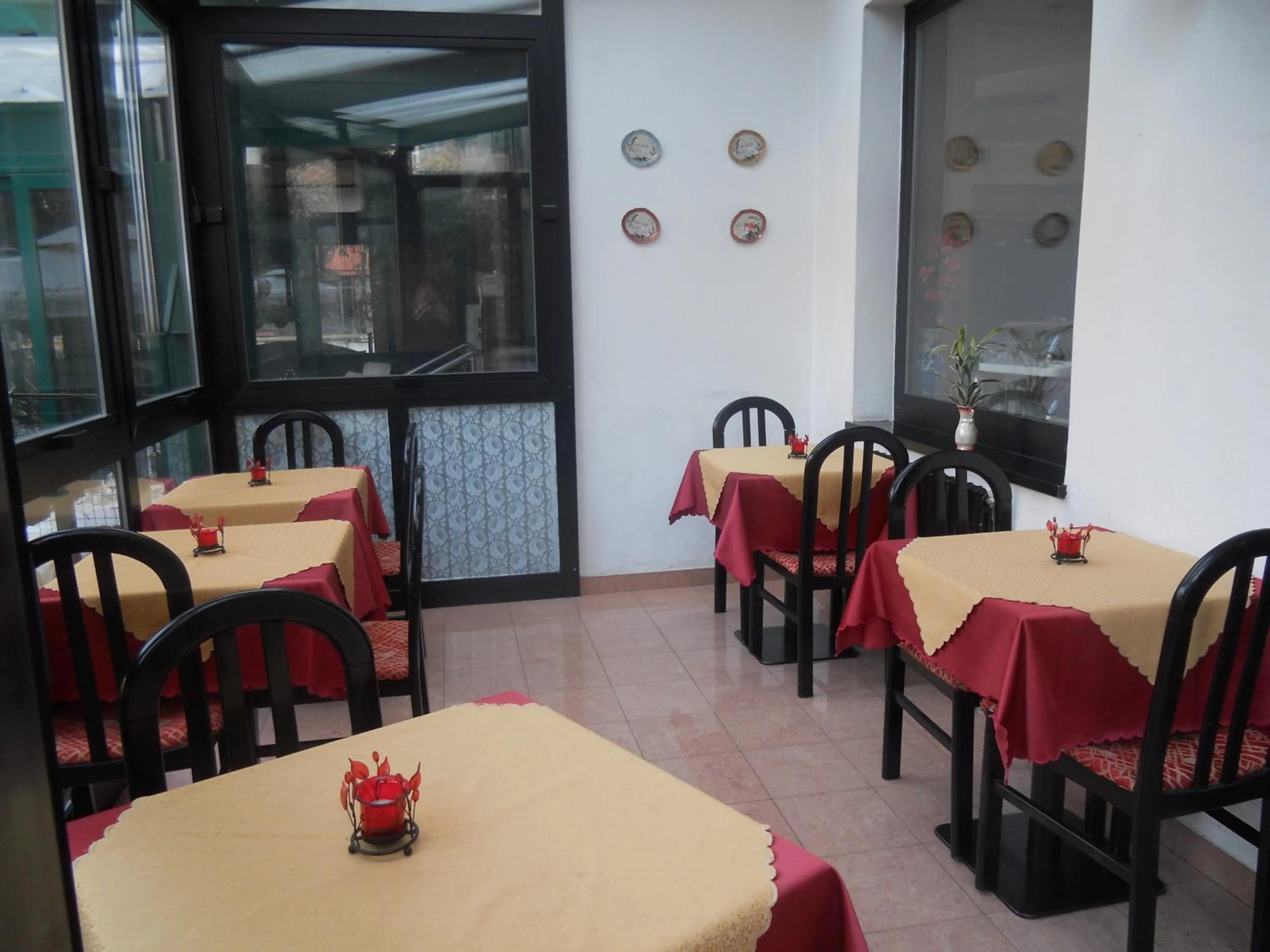 Restaurant/places to eat in Hotel Adler