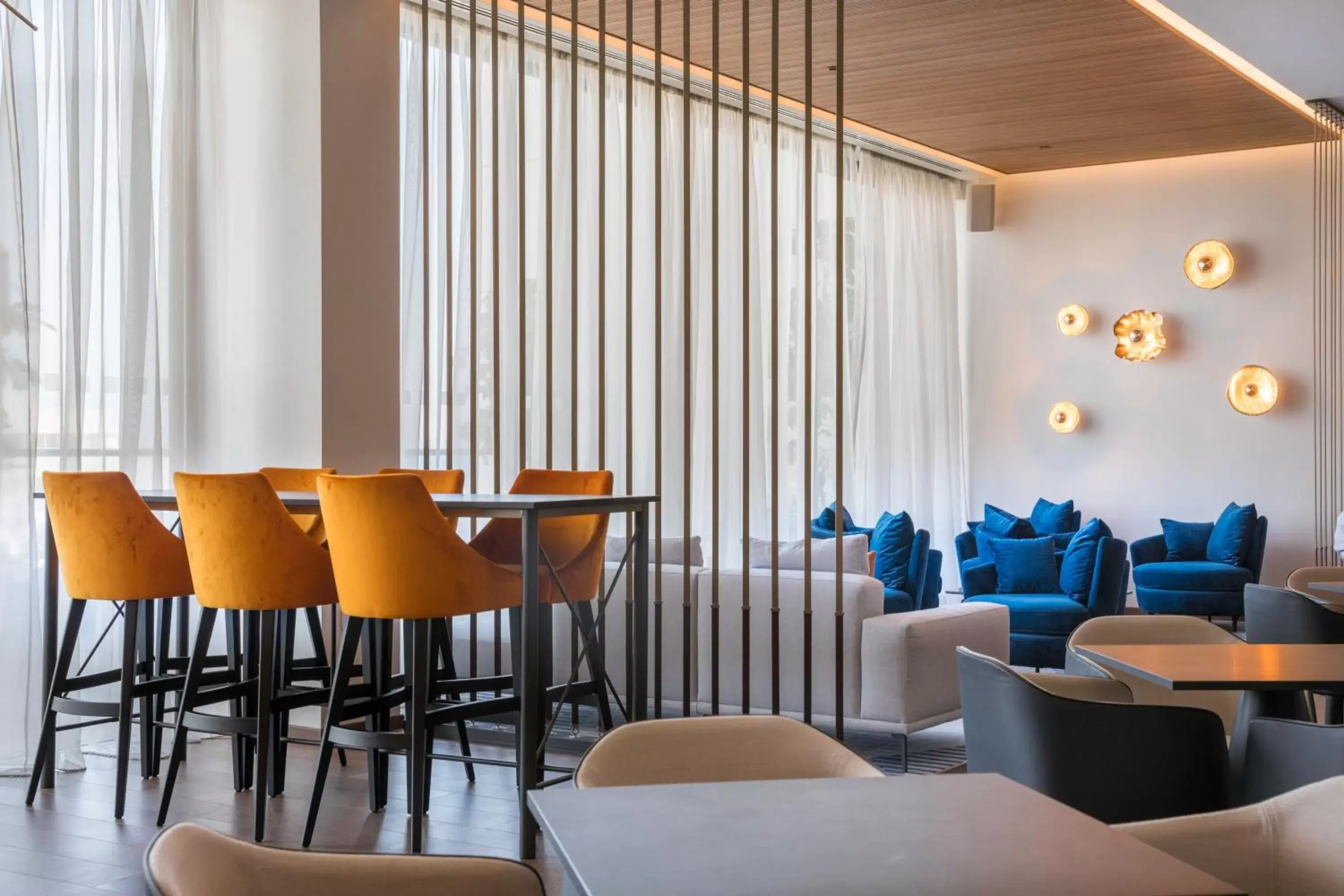 Restaurant/places to eat, Lounge/Bar in Radisson Blu Hotel, Larnaca