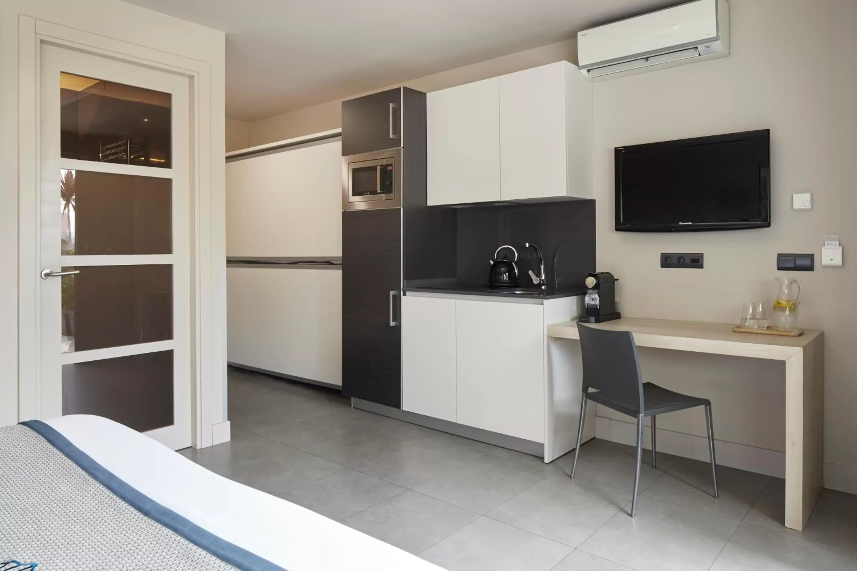 kitchen, Kitchen/Kitchenette in Irenaz Resort Apartamentos
