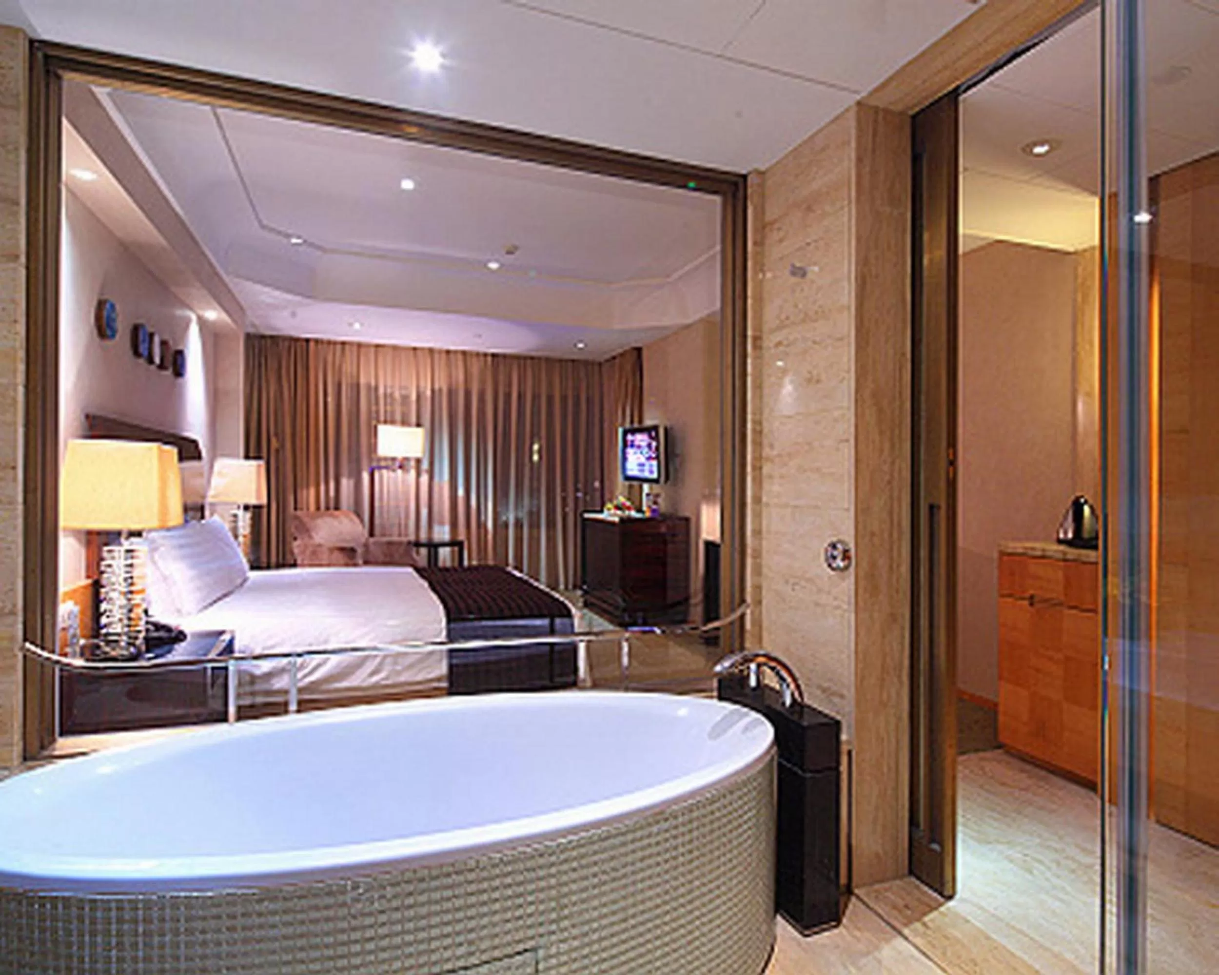 Photo of the whole room, Bed in Marco Polo Parkside, Beijing