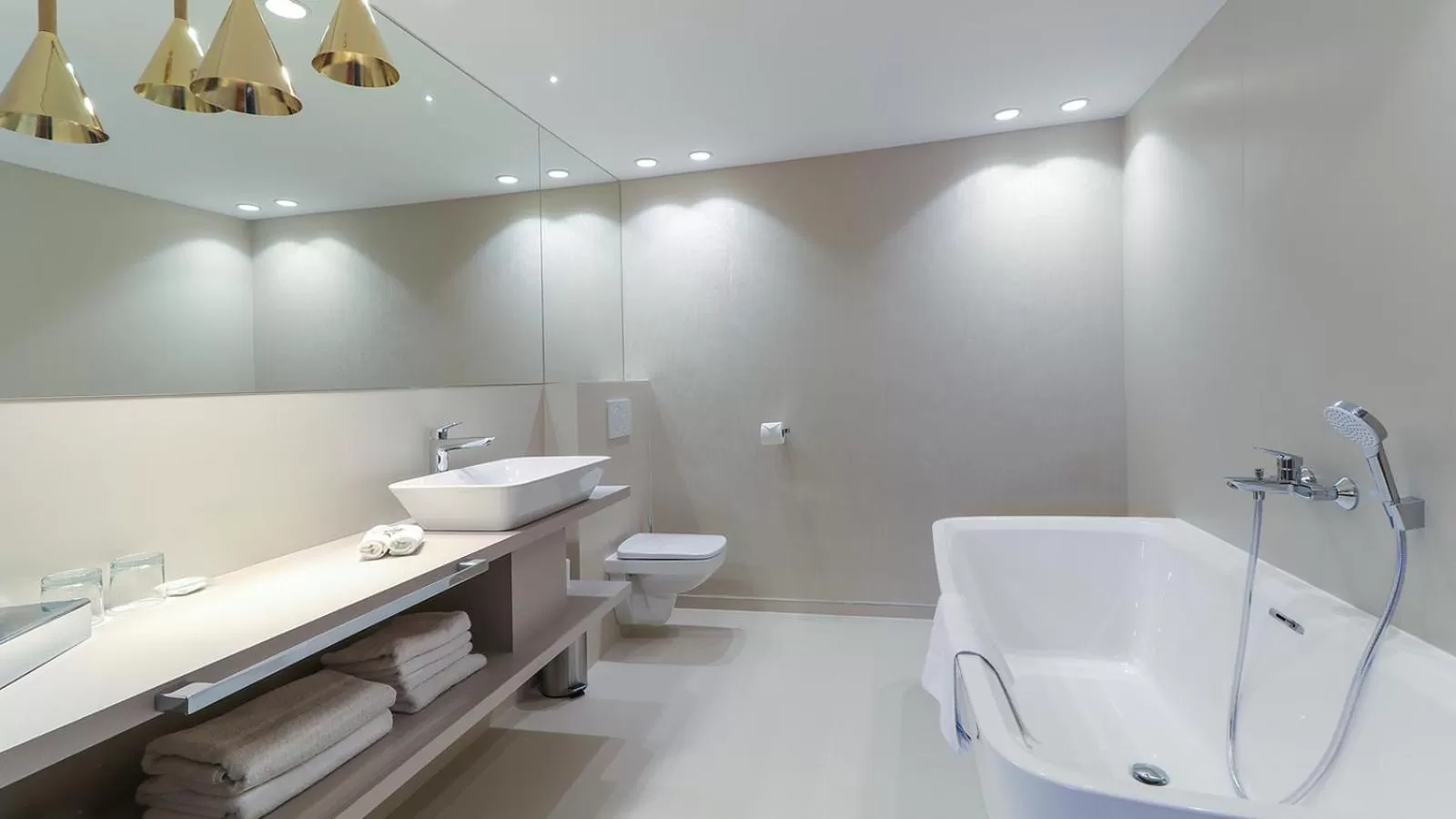 Decorative detail in Hotel Karpatia