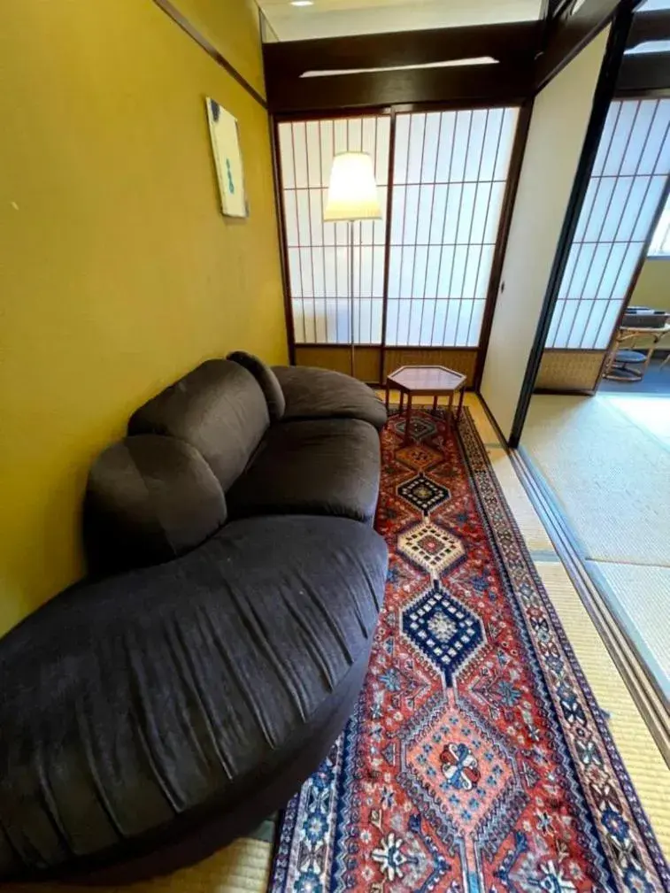 Seating Area in Kyotoya Hotel