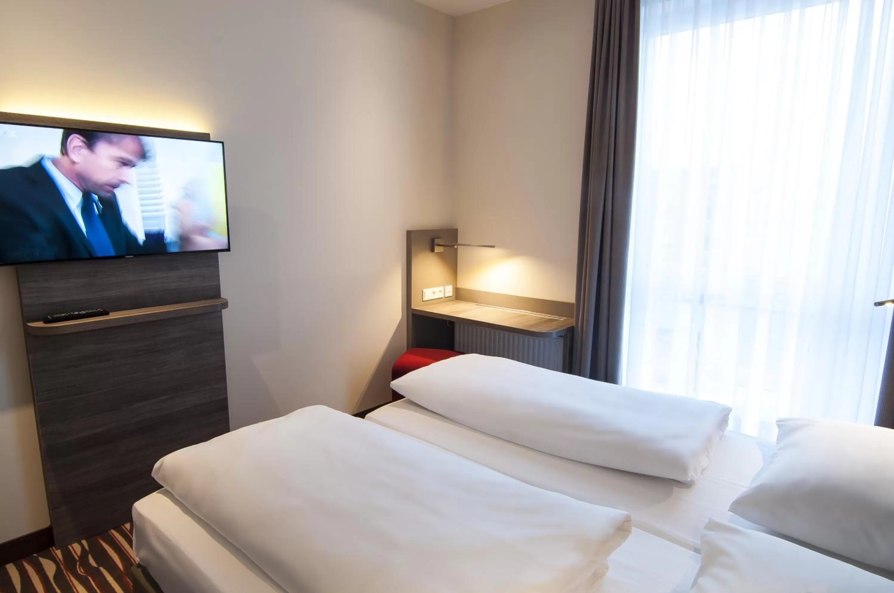 TV and multimedia, Bed in Amaro Hotel