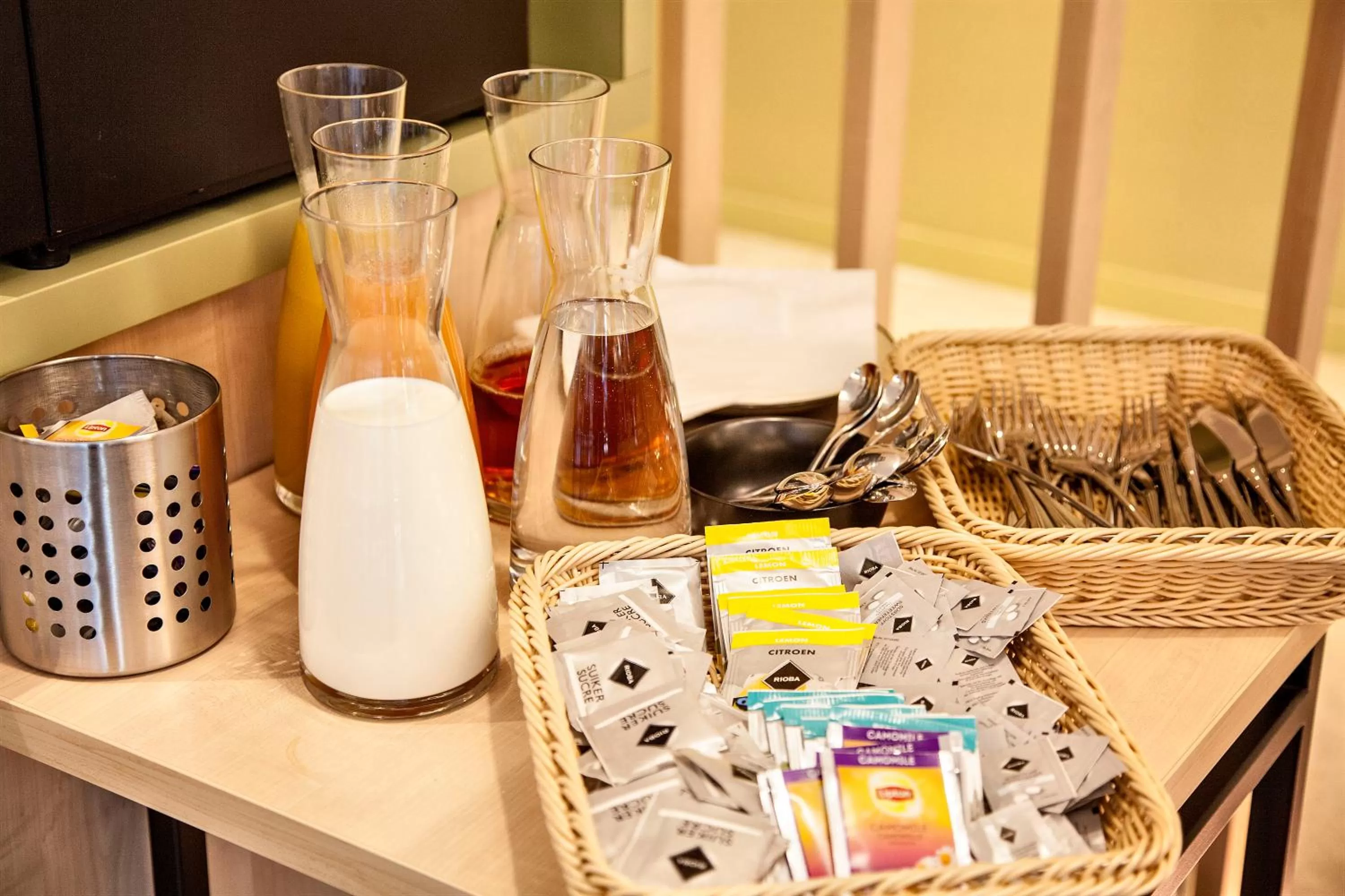 Breakfast in Yadoya Hotel