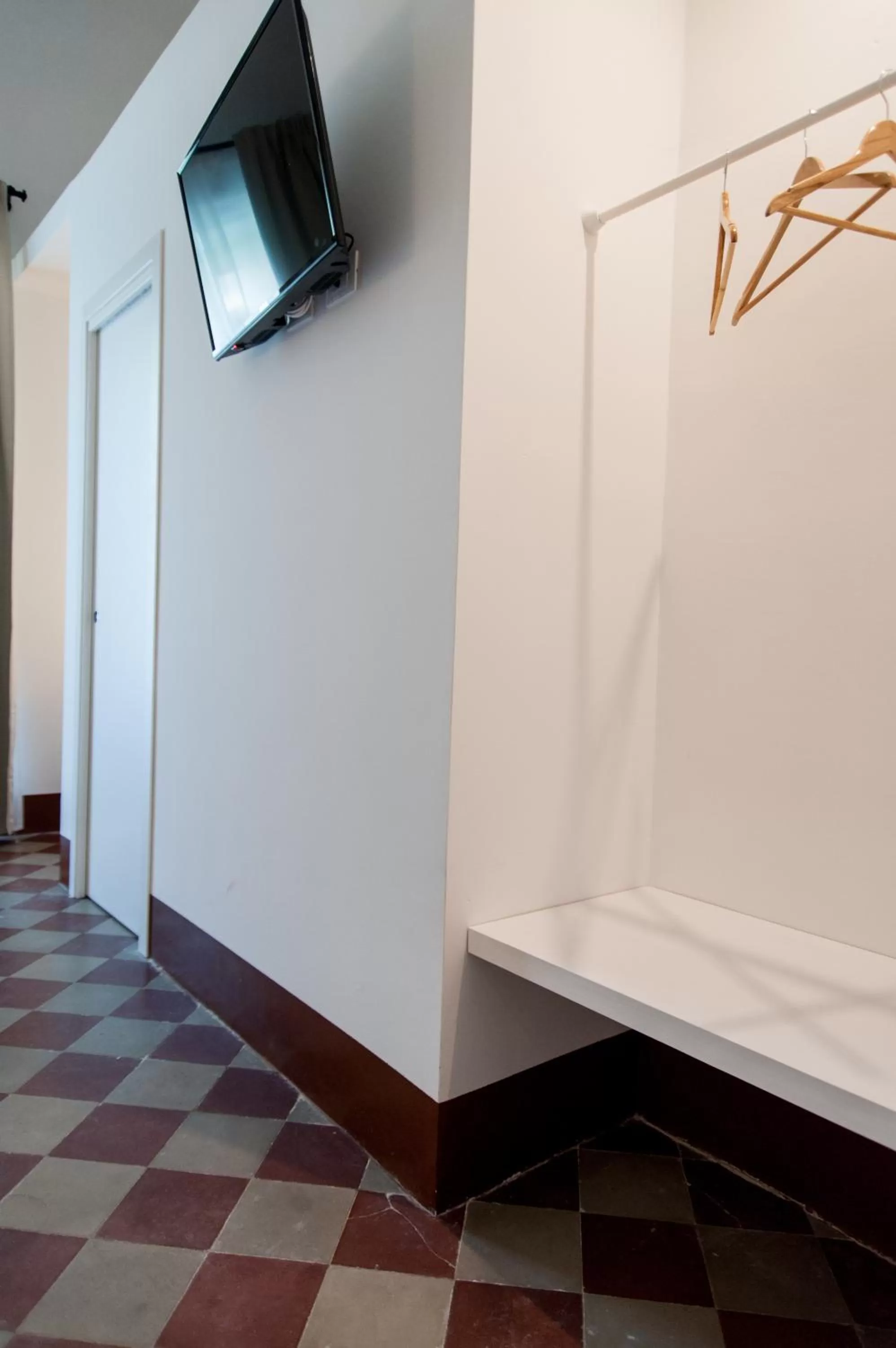 Decorative detail in L'Opera Buffa