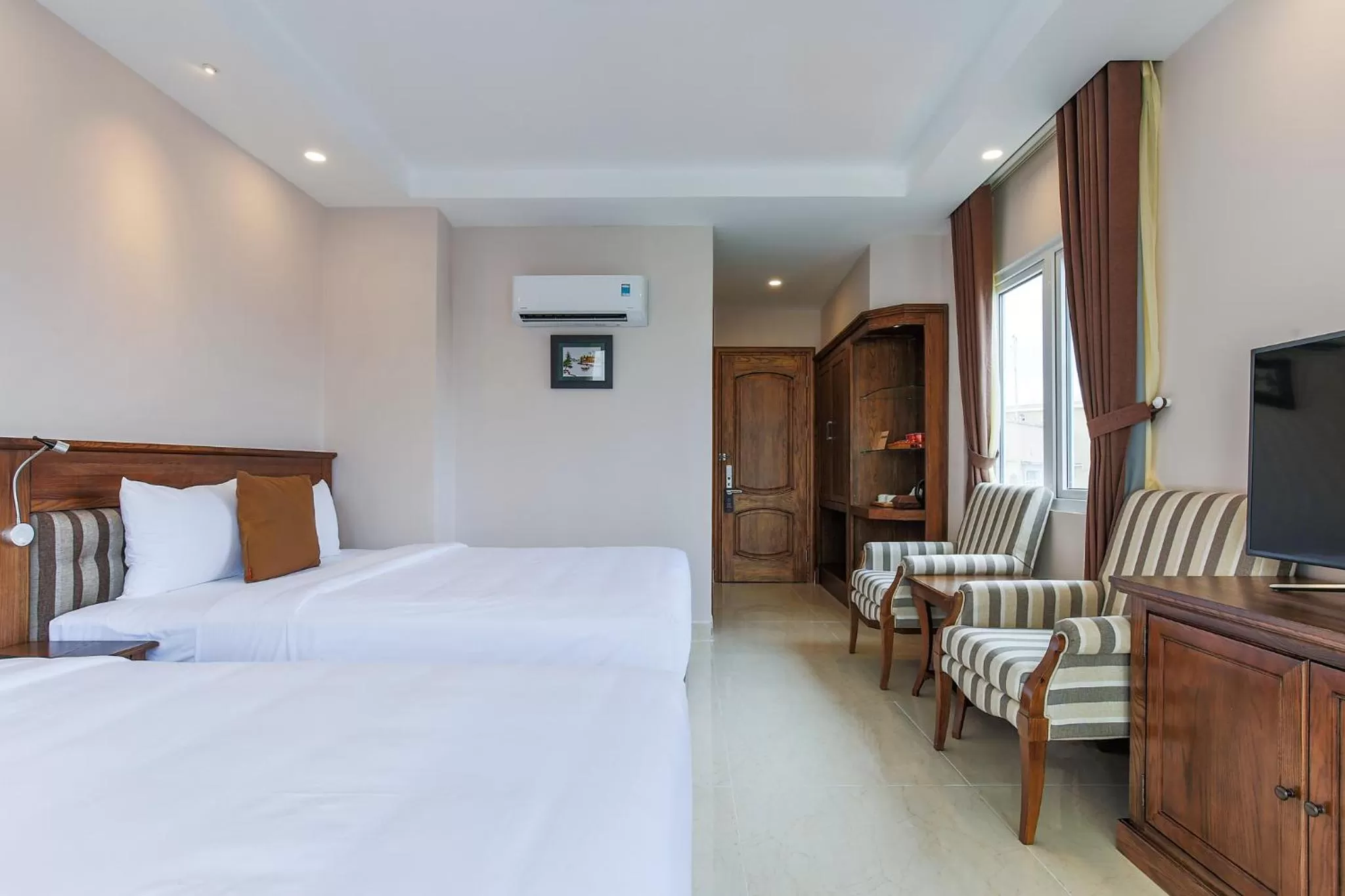 Bed in Hoang Lan Hotel