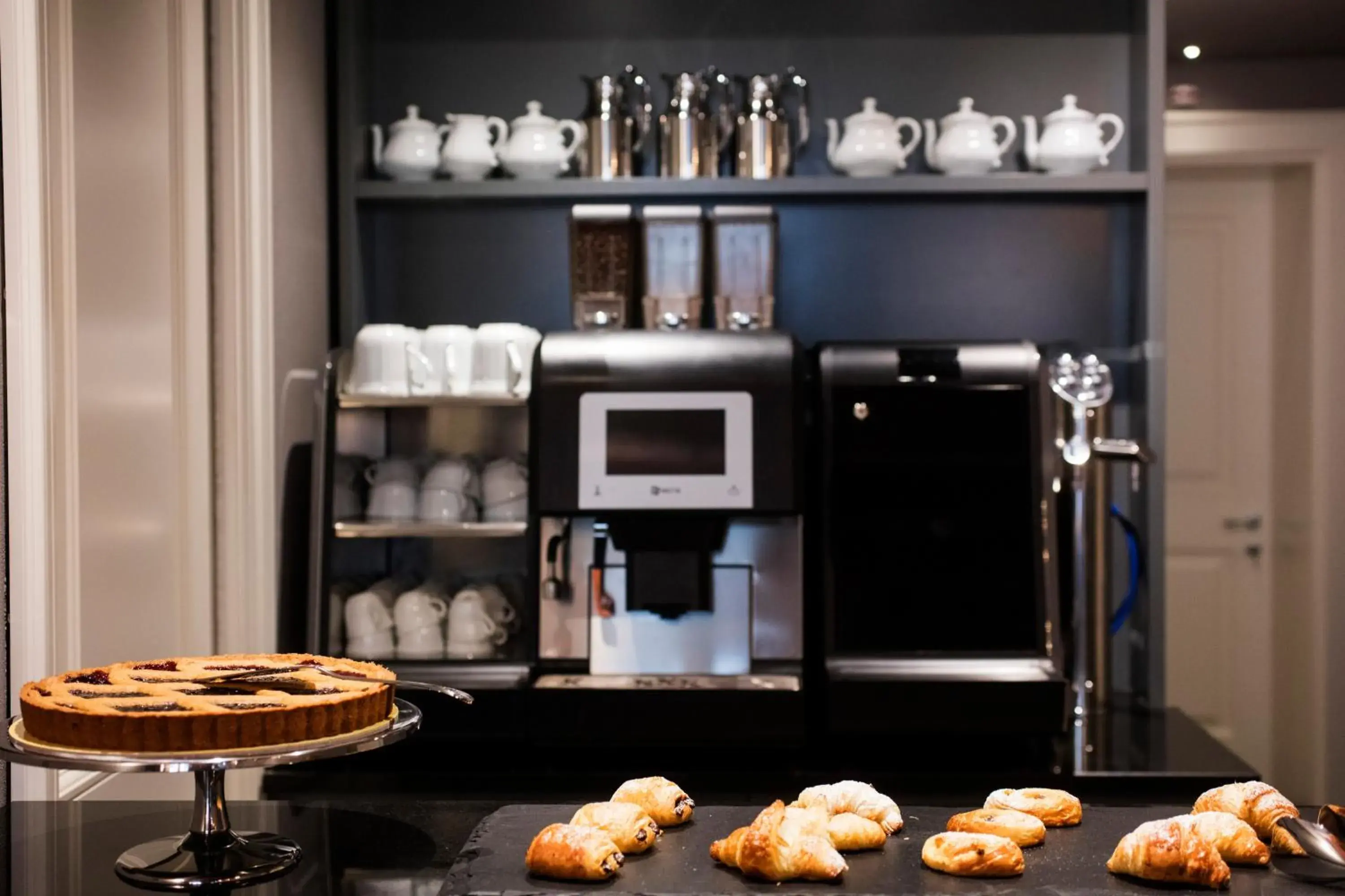 Buffet breakfast in The Frame Hotel Buffet breakfast in The Frame Hotel