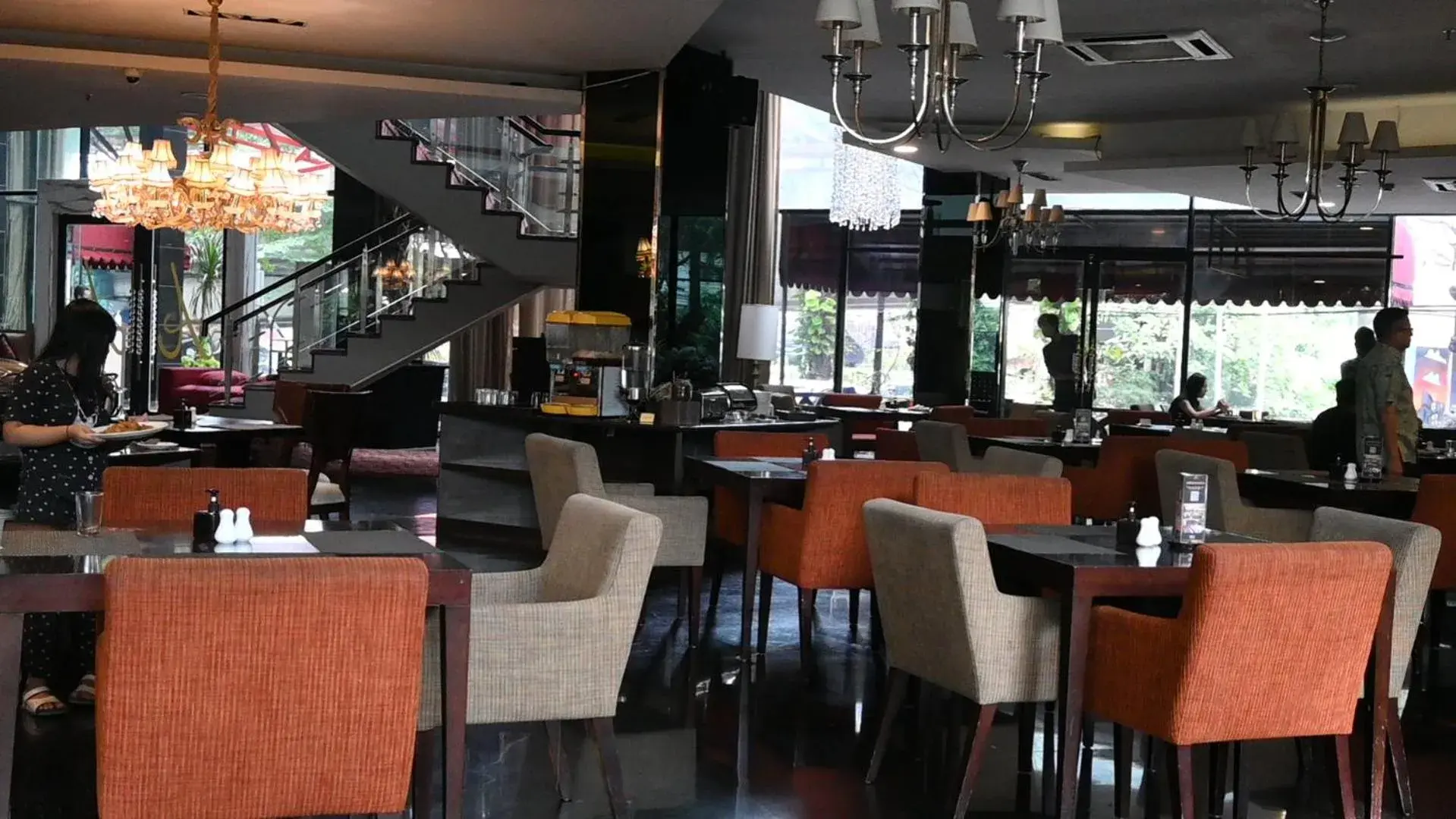 Restaurant/places to eat in Amaroossa Cosmo Jakarta Restaurant/places to eat in Amaroossa Cosmo Jakarta