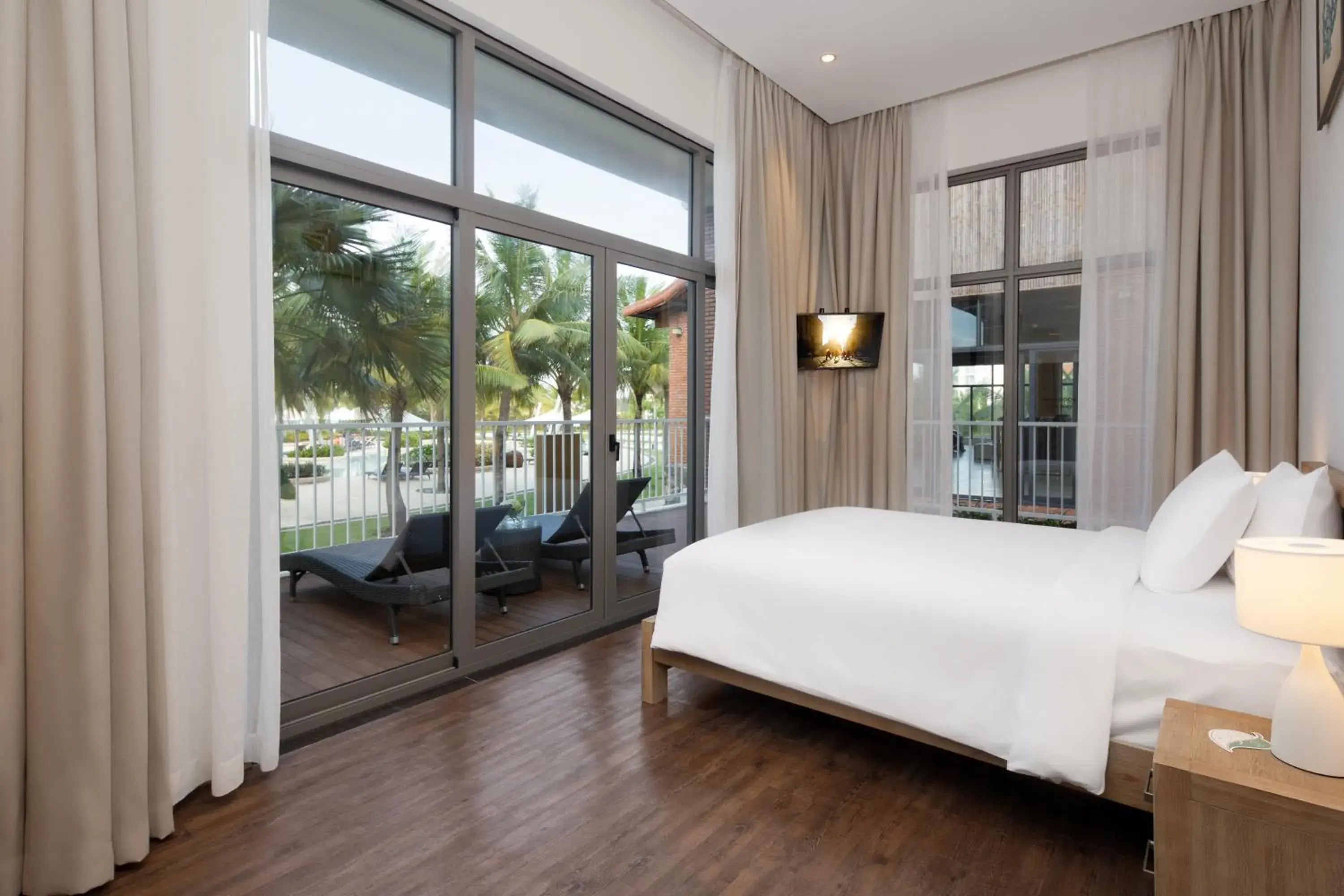 Bed in Citadines Pearl Hoi An