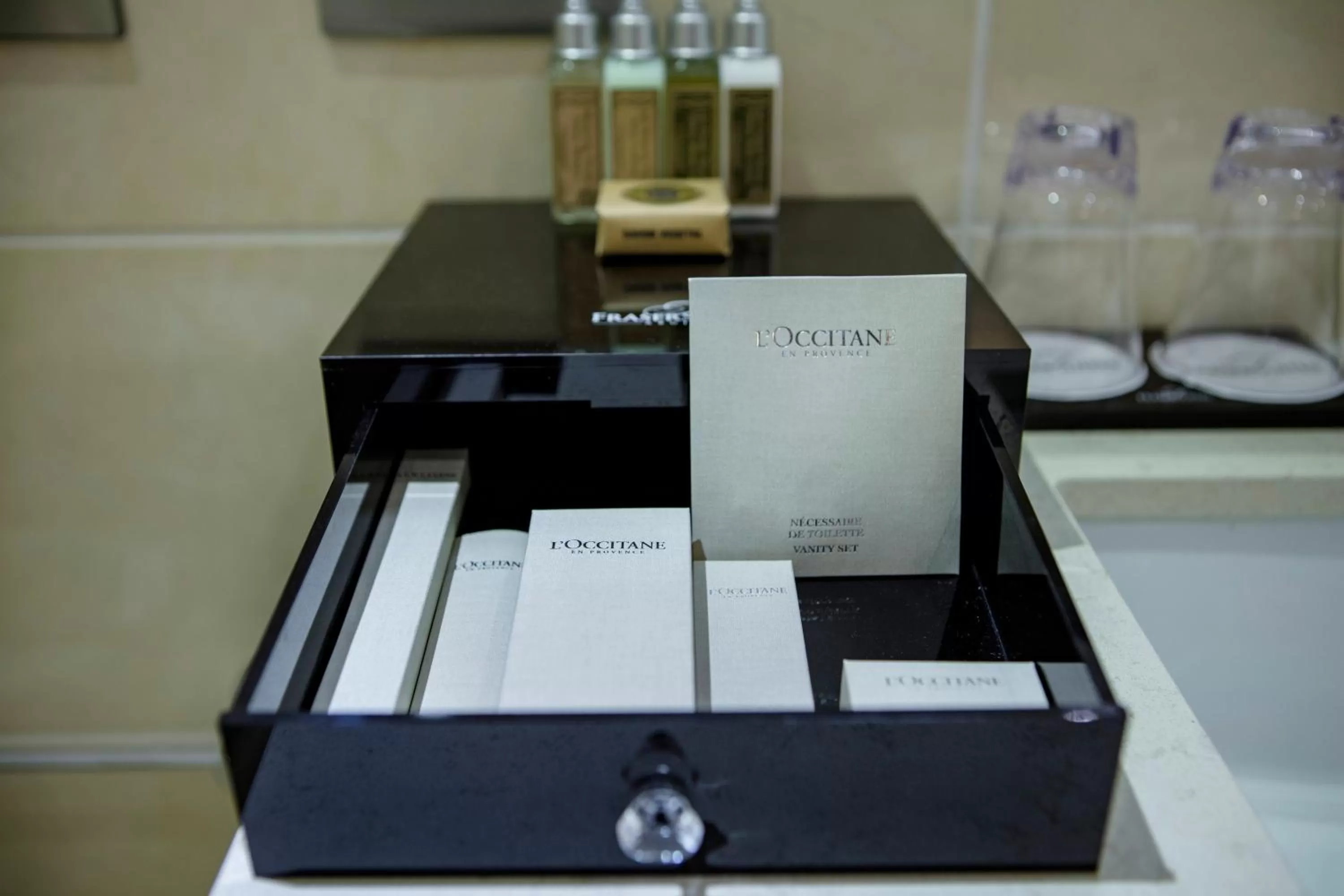 Bathroom in Fraser Suites Abuja