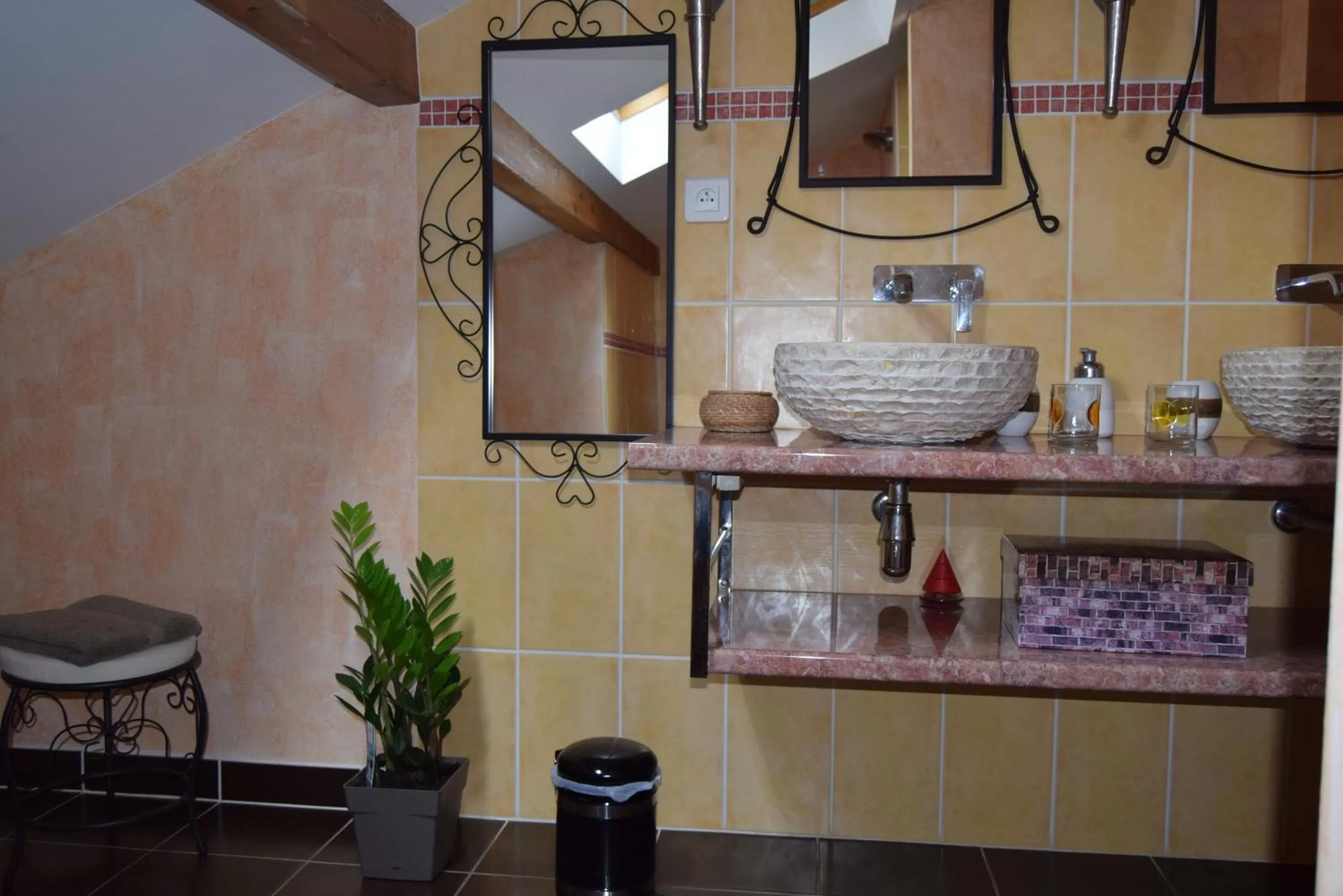 Bathroom in Le Nid de l'Ecureuil