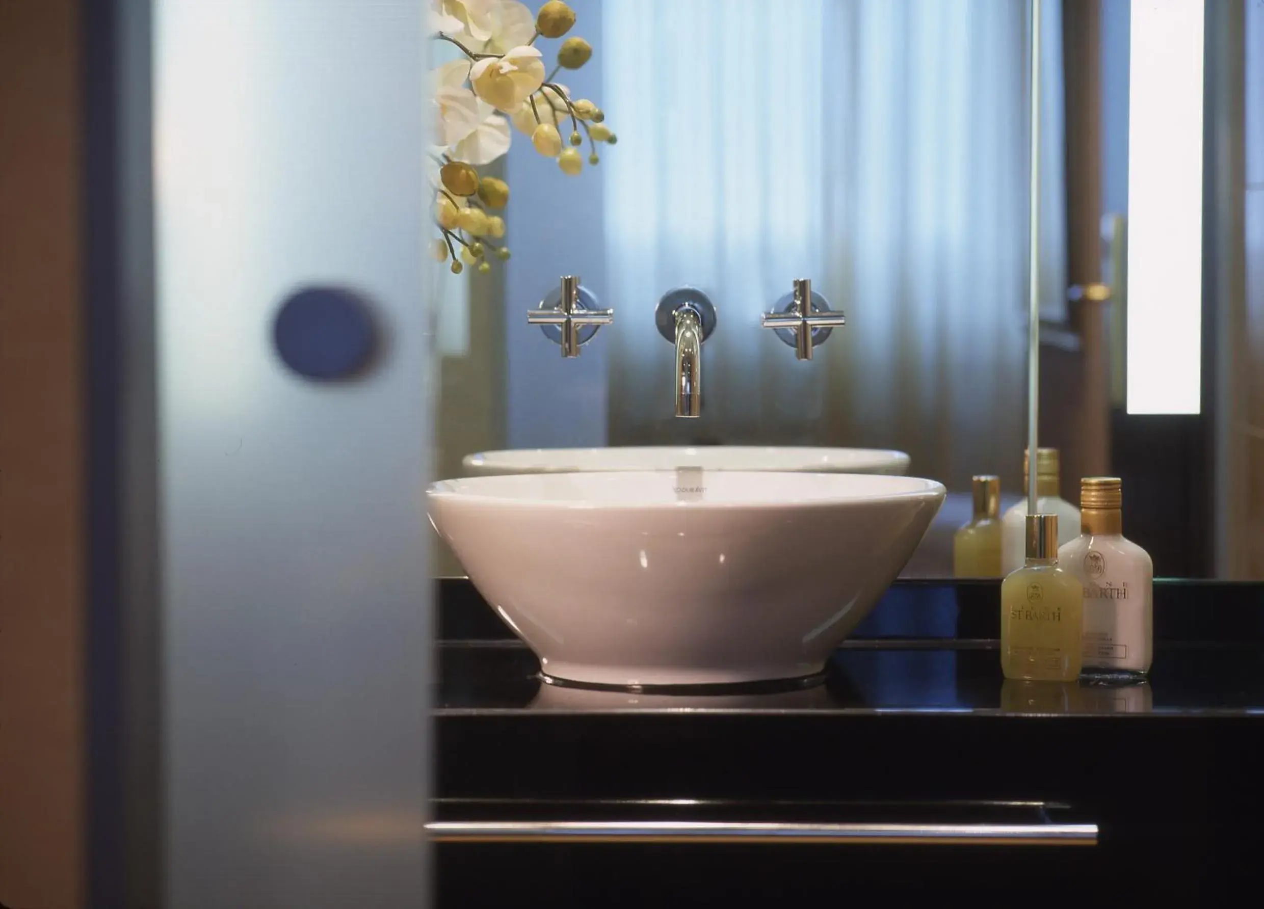 Bathroom in Savoy Hotel