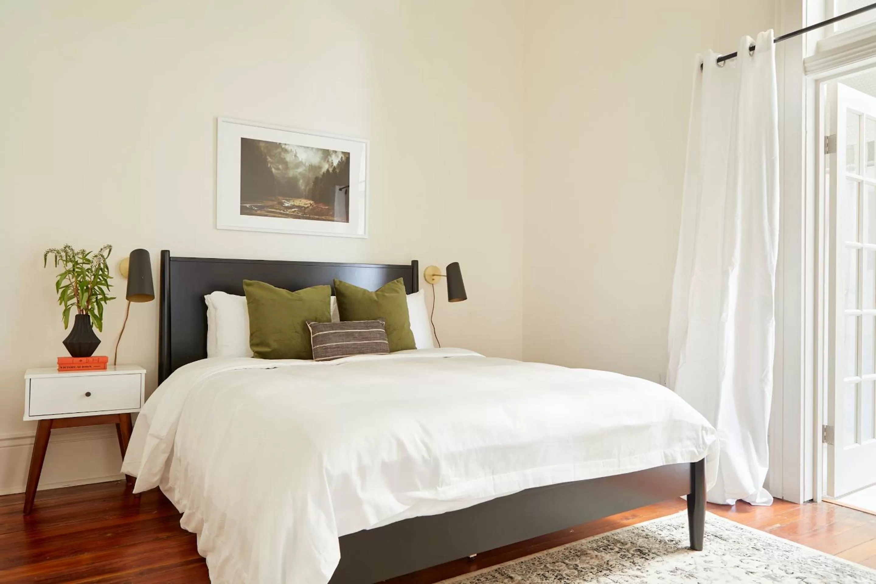 Living room, Bed in Sonder at Par L'Eau