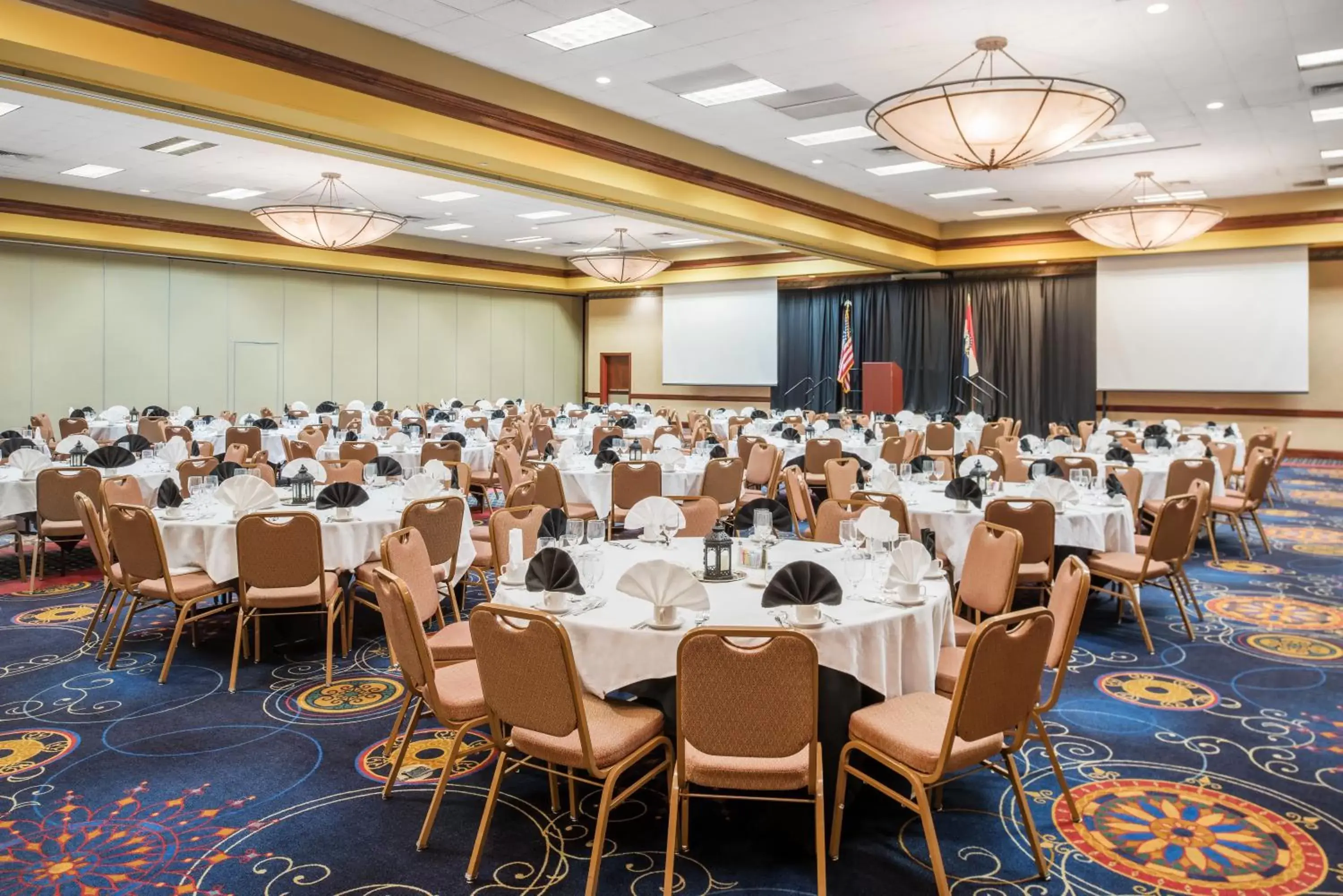 Meeting/conference room, Banquet Facilities in Capitol Plaza Hotel Jefferson City