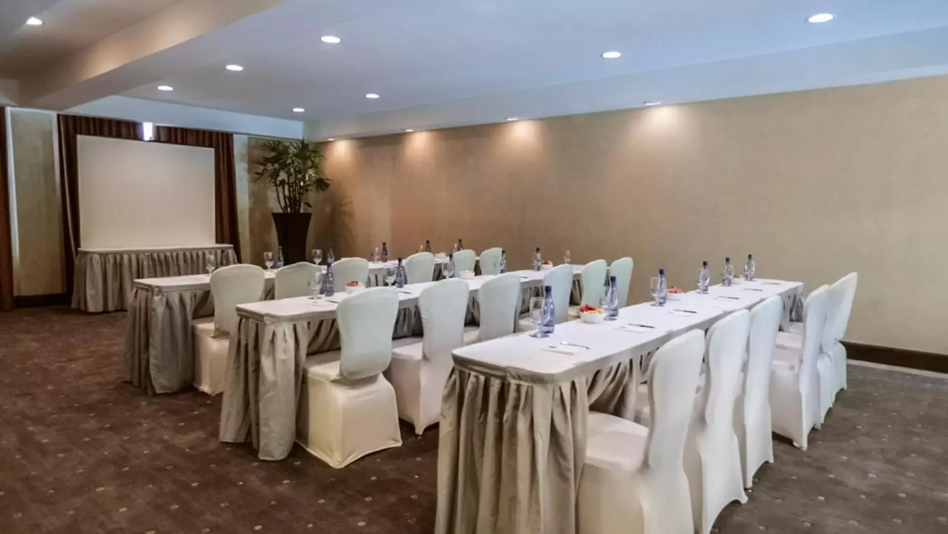 Banquet/Function facilities, Banquet Facilities in Cupertino Hotel