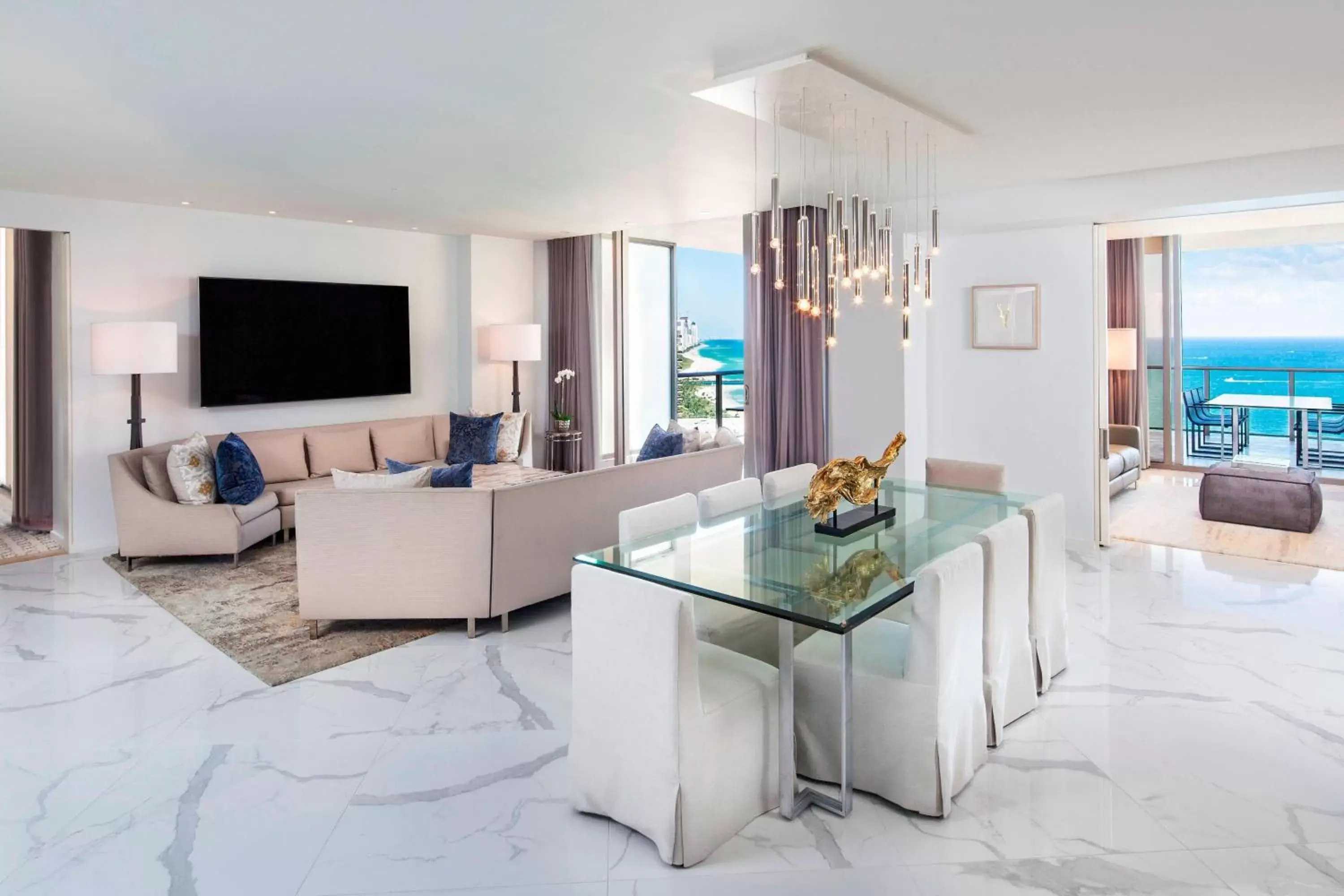 Living room, Seating Area in The St Regis Bal Harbour Resort